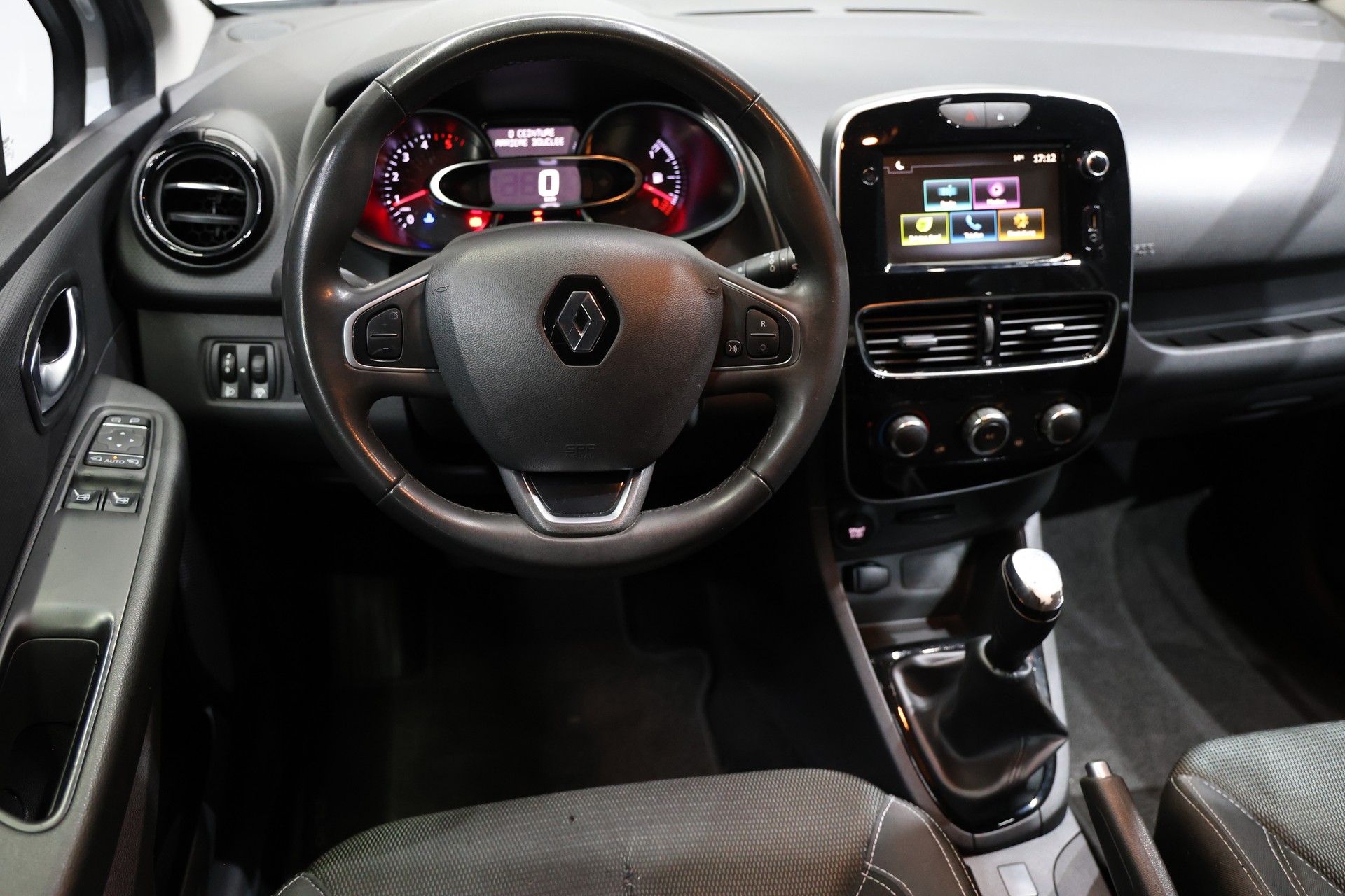 RENAULT Clio Grandtour 1.5 dCi Intens-image-6
