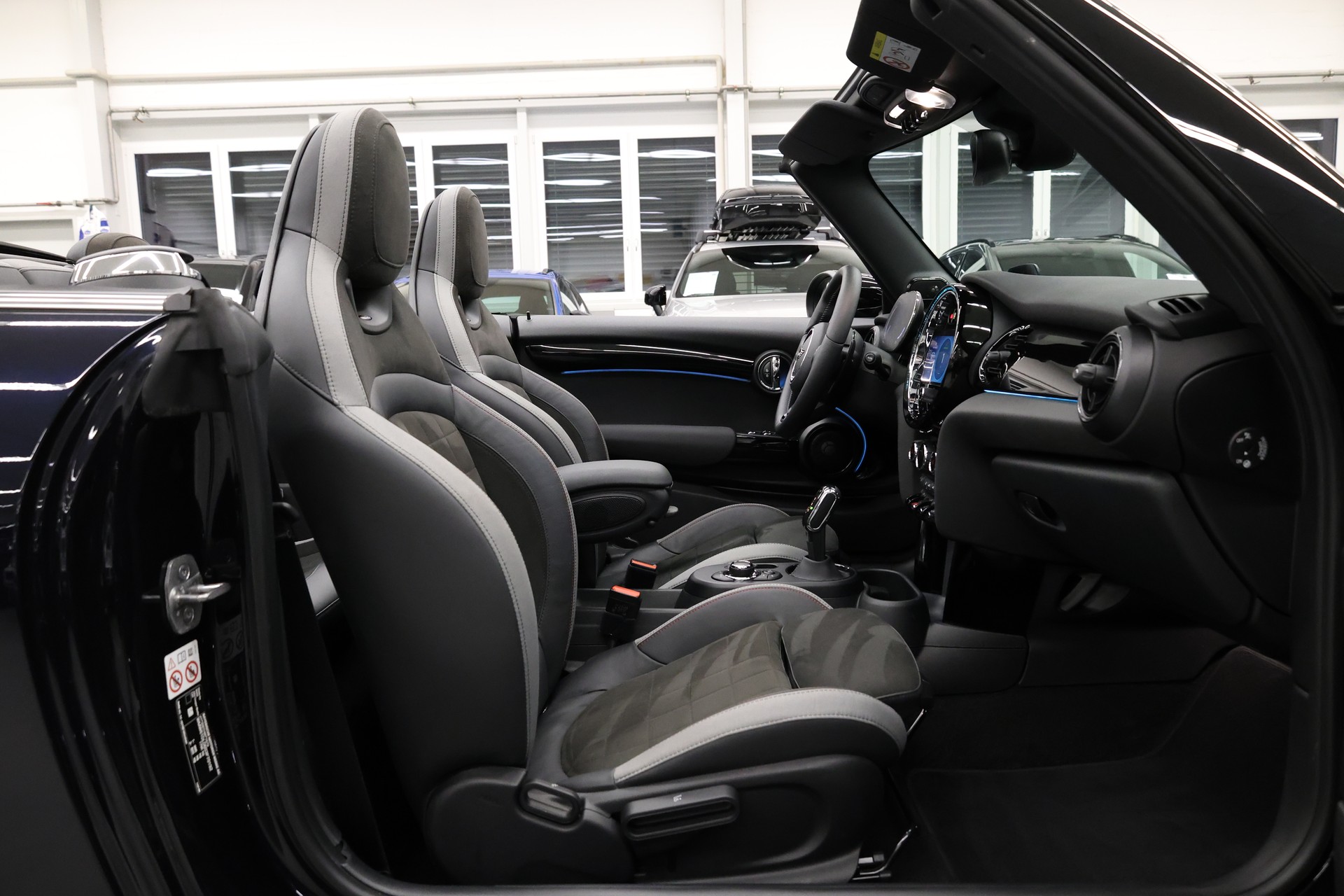 MINI Cabrio F57 2.0i John Cooper Works SAG-image-22