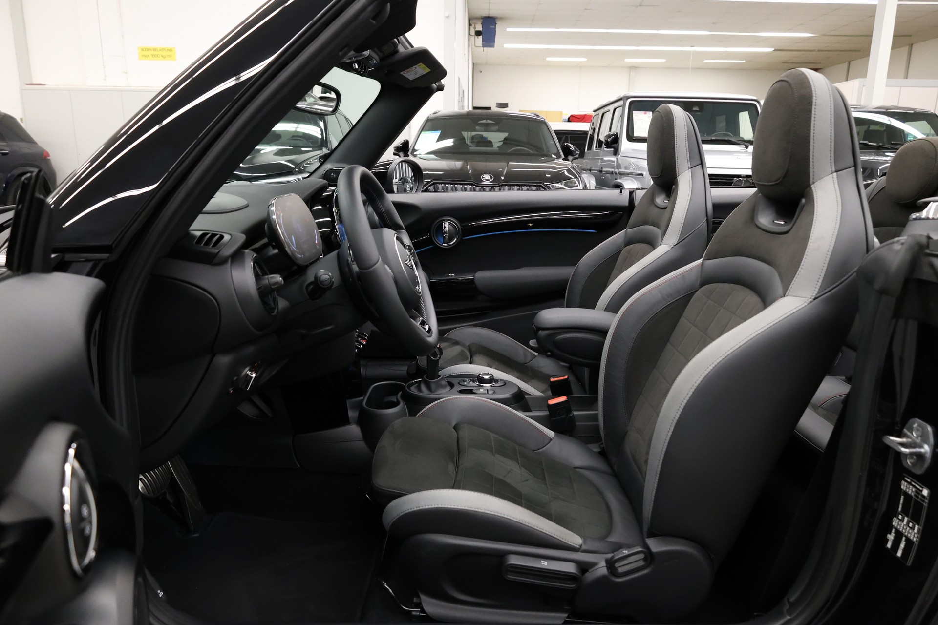 MINI Cabrio F57 2.0i John Cooper Works SAG-image-21