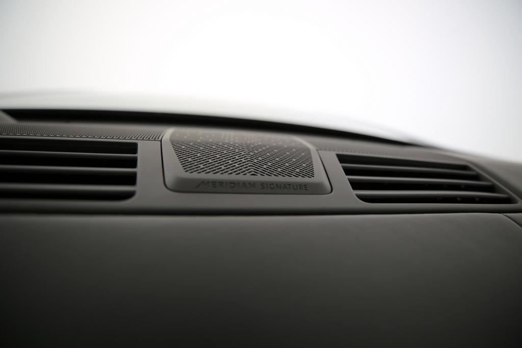 LAND ROVER Range Rover 4.4 V8 Autobiography LWB 7P.-image-16