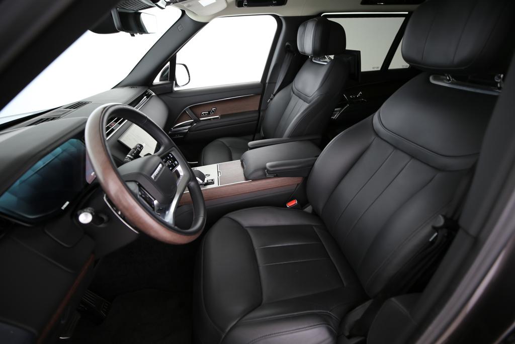LAND ROVER Range Rover 4.4 V8 Autobiography LWB 7P.-image-6