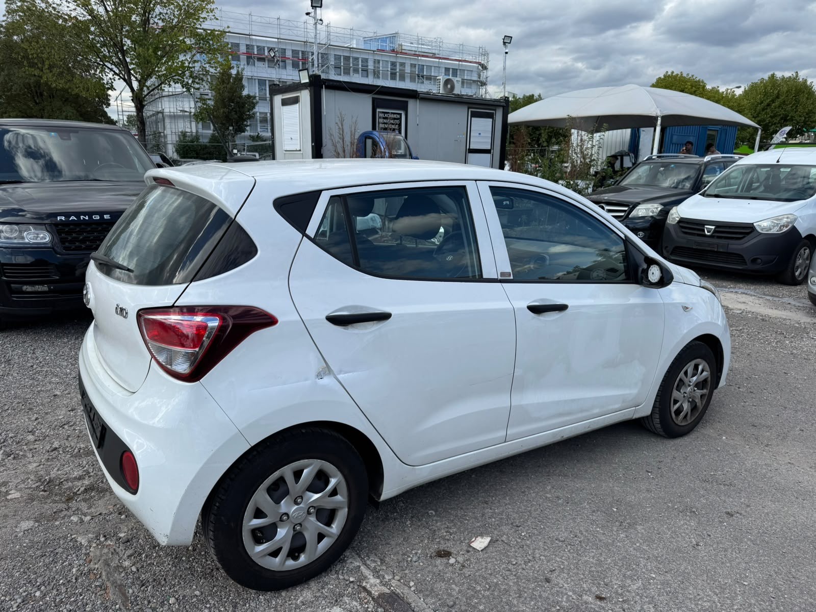 HYUNDAI i10 1.0 GO Plus-image-3