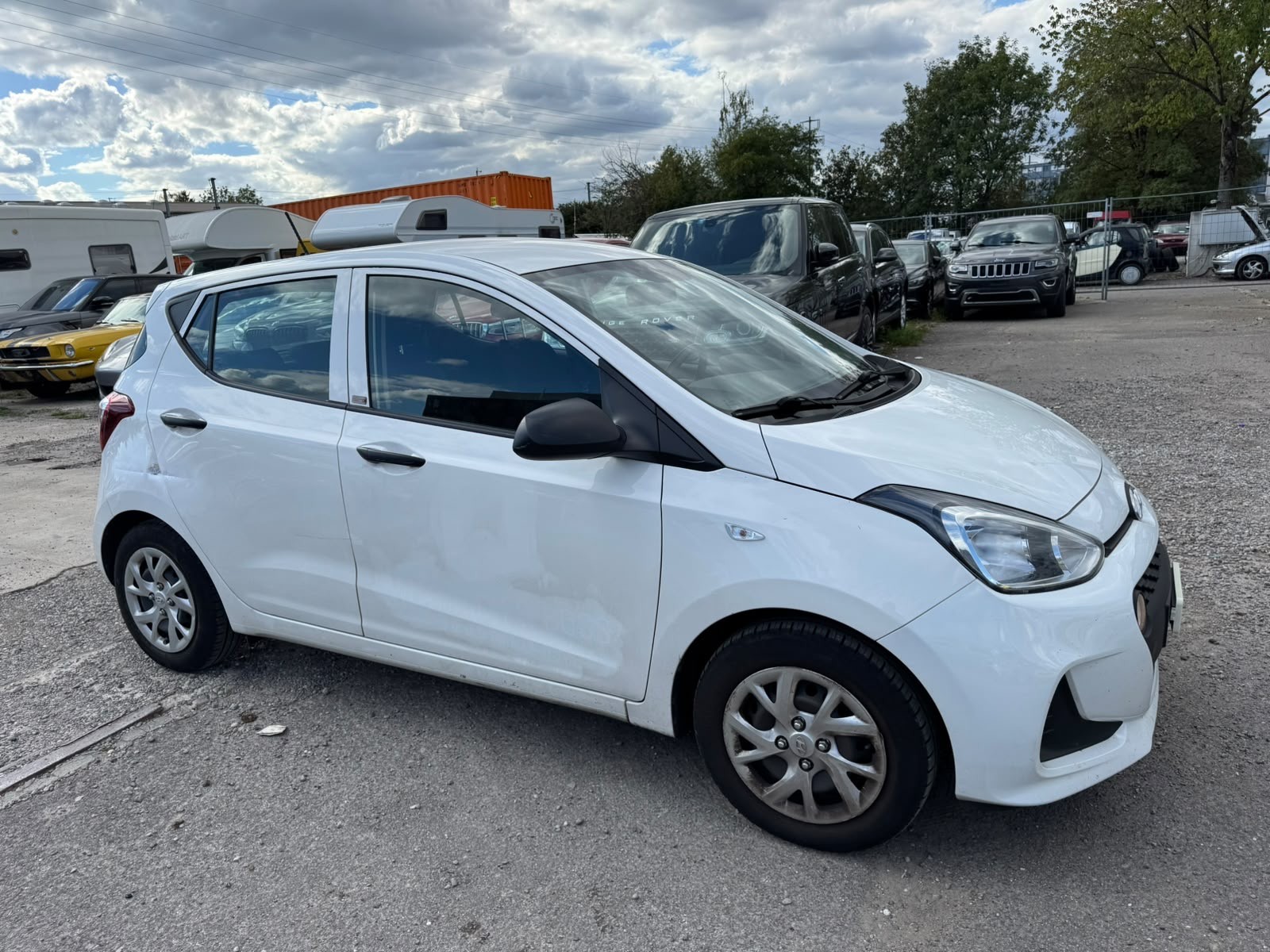 HYUNDAI i10 1.0 GO Plus-image-2