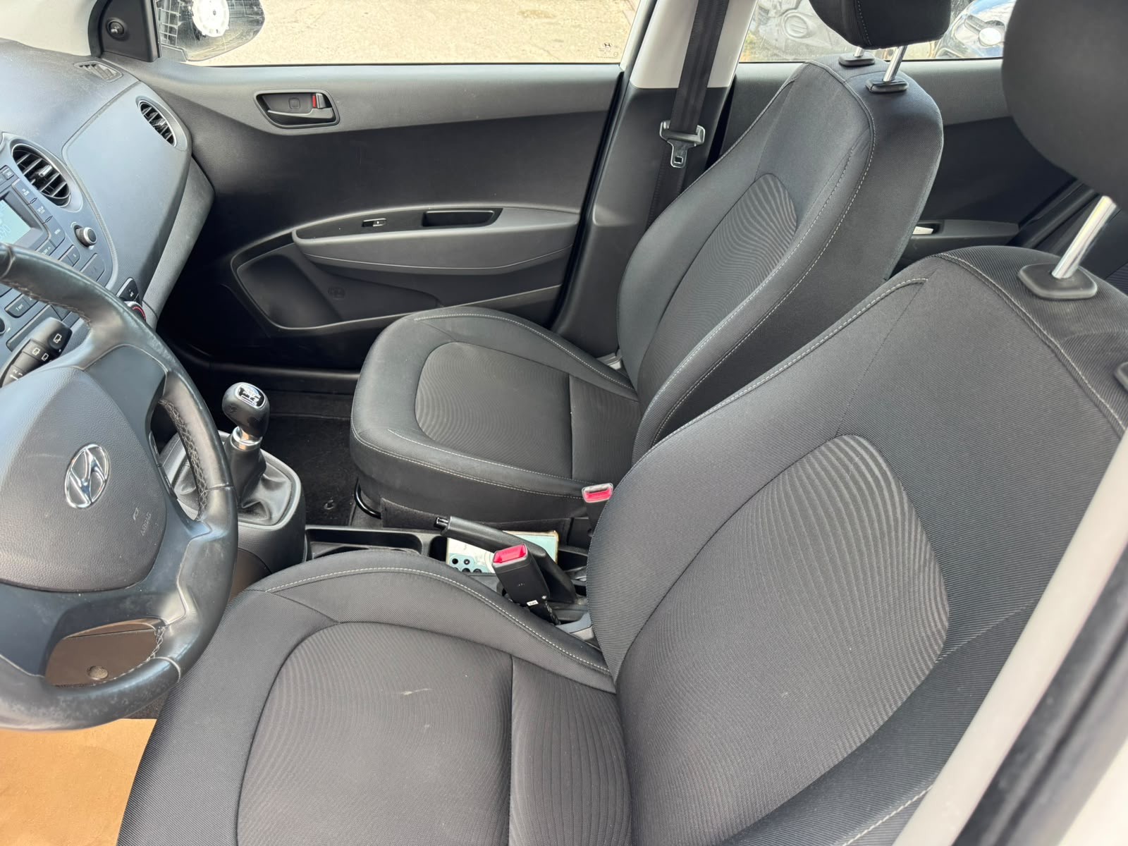 HYUNDAI i10 1.0 GO Plus-image-7