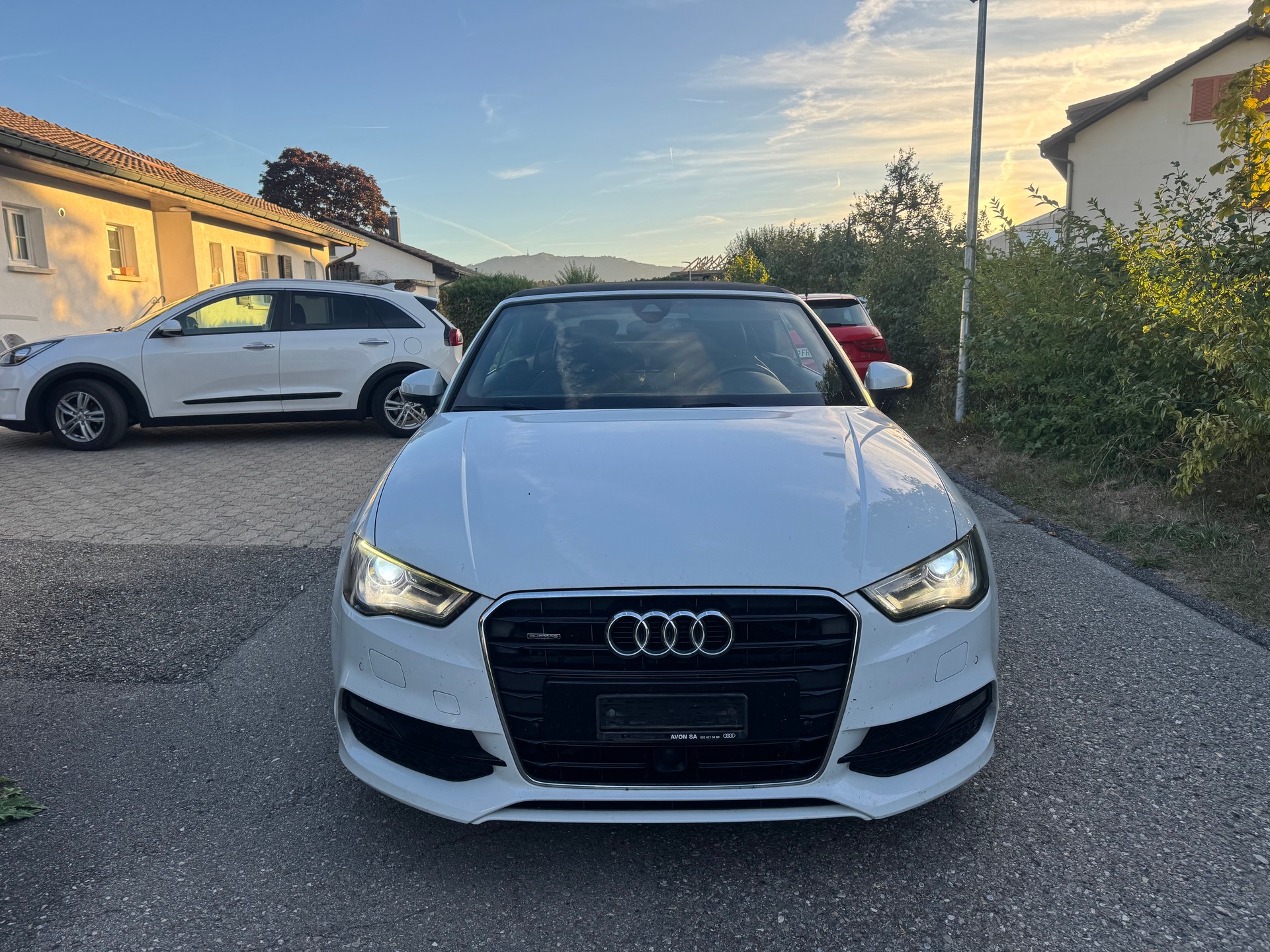 AUDI A3 Cabriolet 1.8 TFSI Ambiente quattro S-tronic-image-6