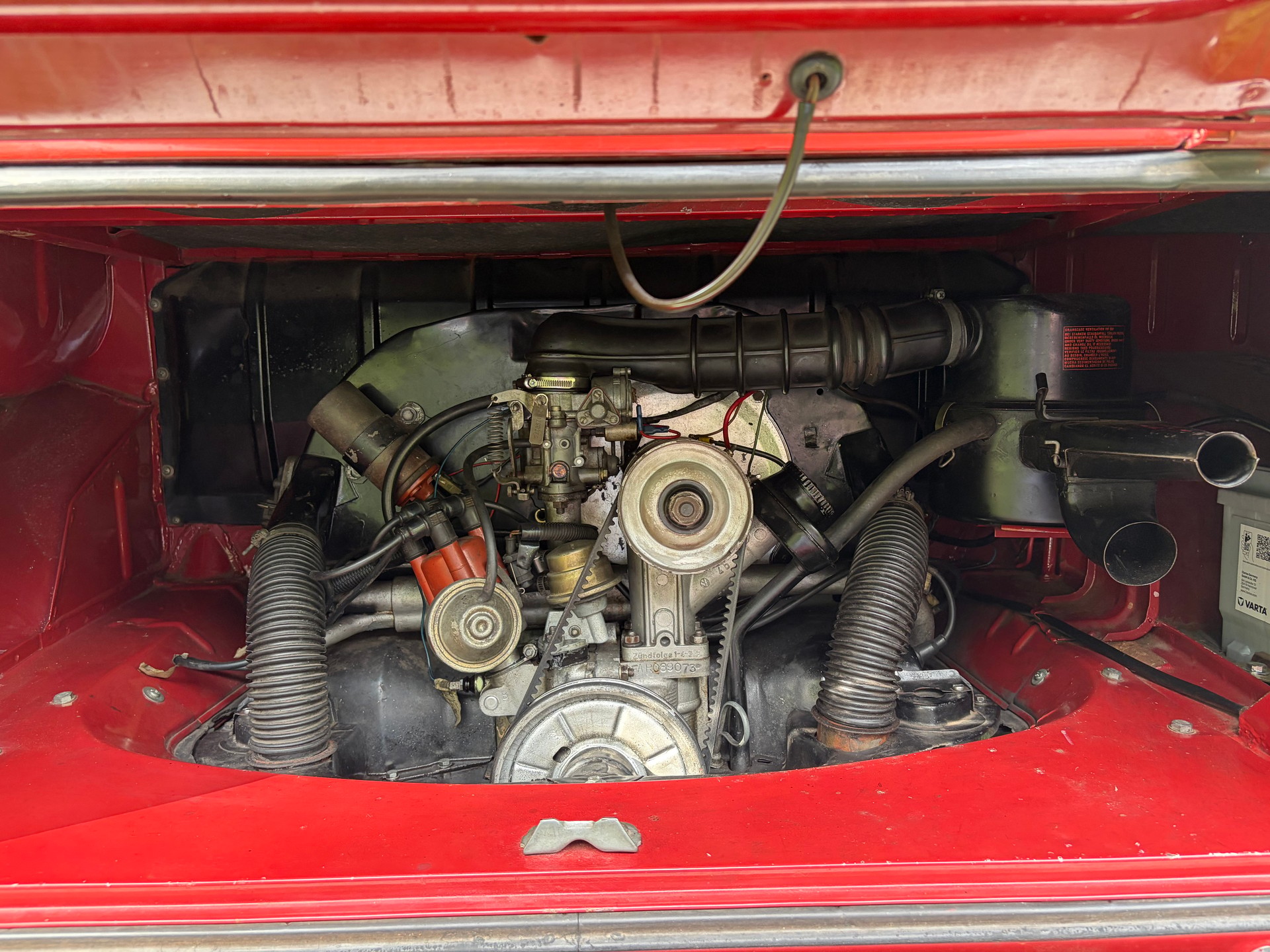 VW T2 Deluxe-image-12