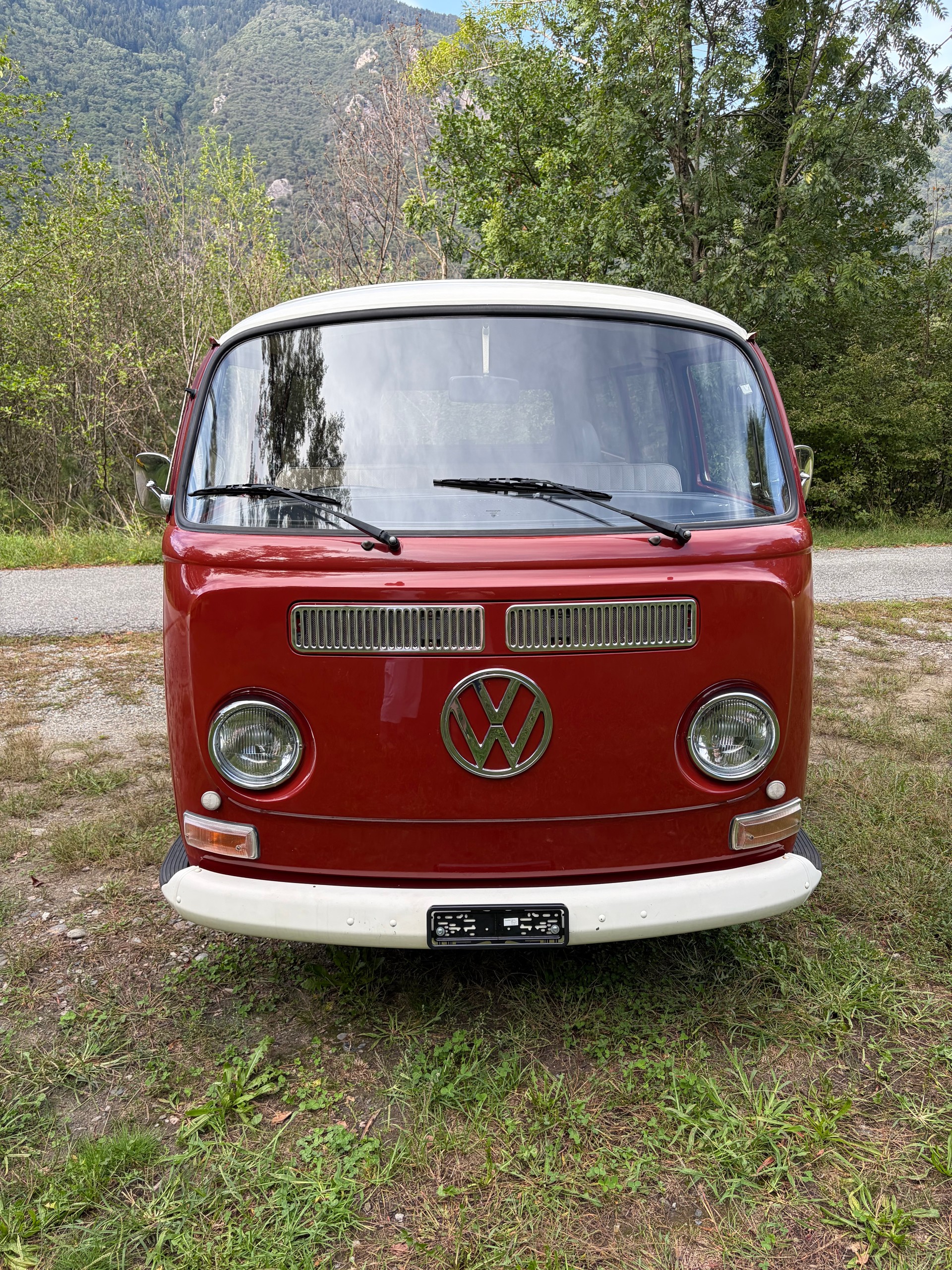 VW T2 Deluxe-image-2