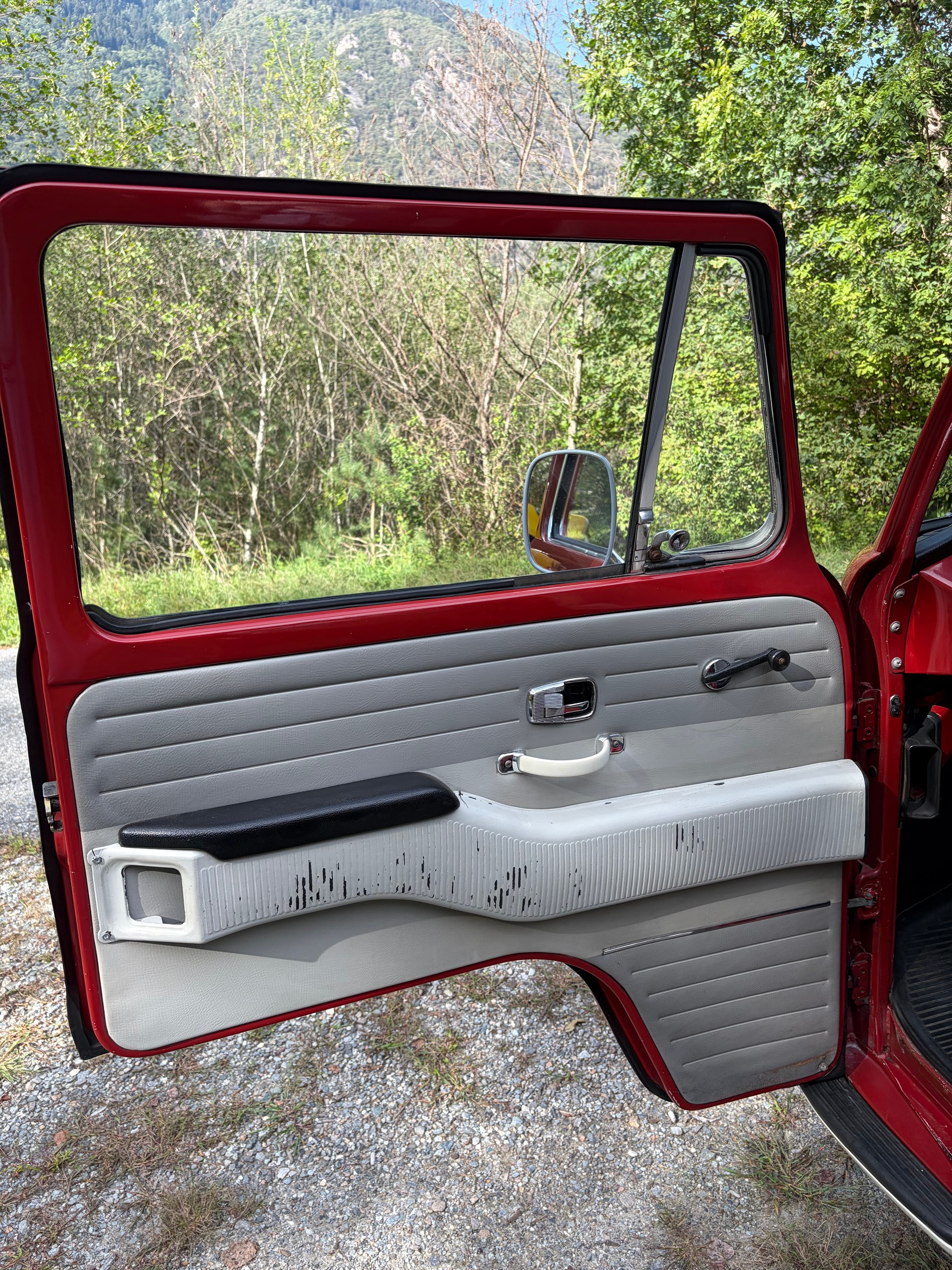 VW T2 Deluxe-image-17