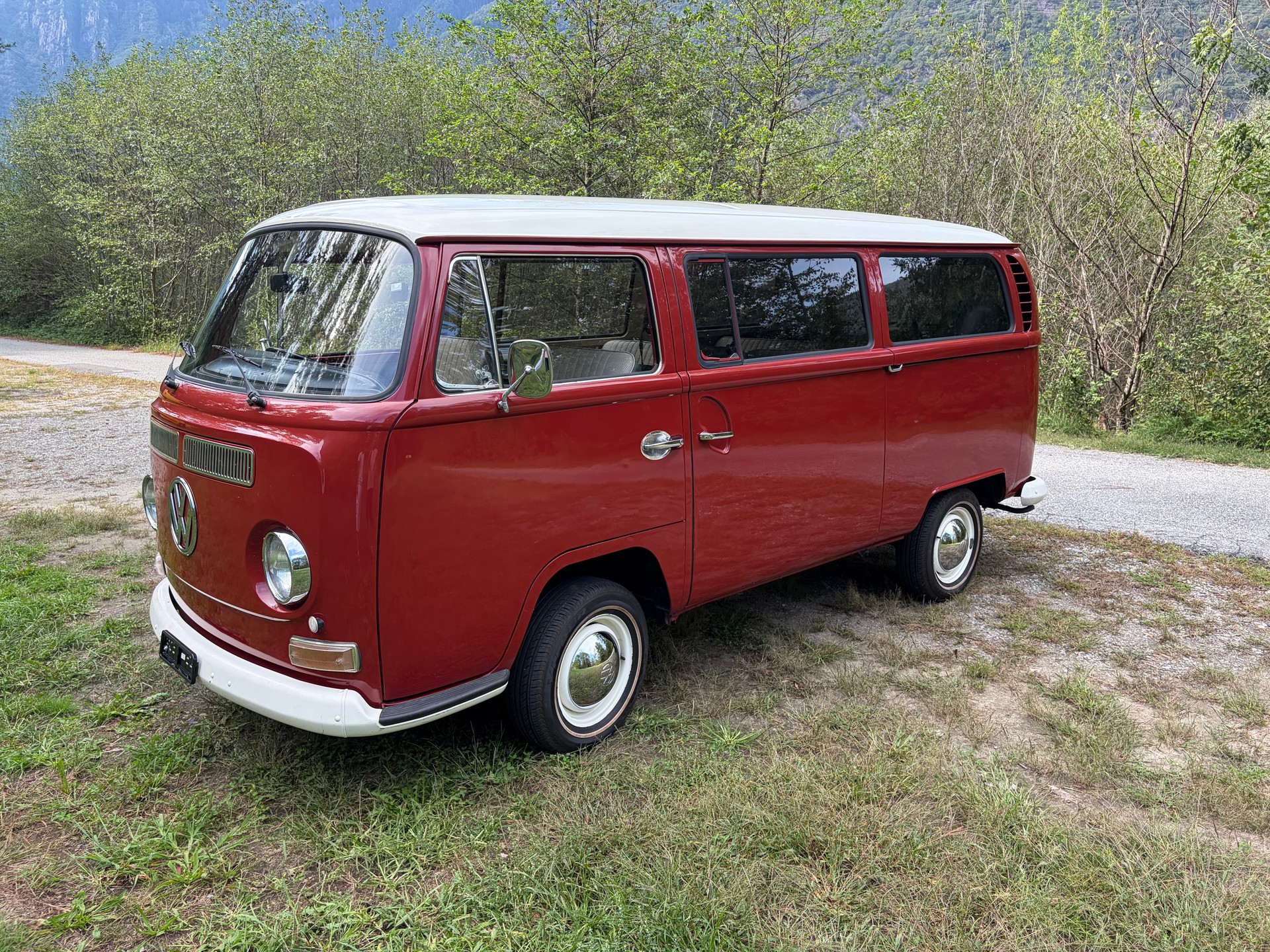 VW T2 Deluxe-image-1
