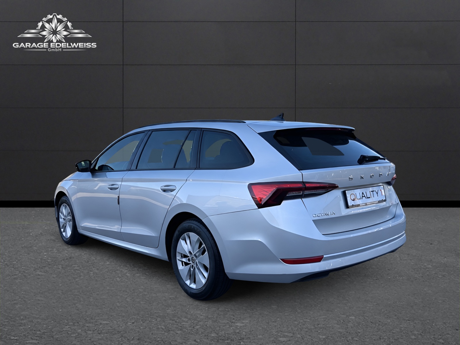 SKODA Octavia Combi 1.5 TSI mHEV DSG Ambition-image-2