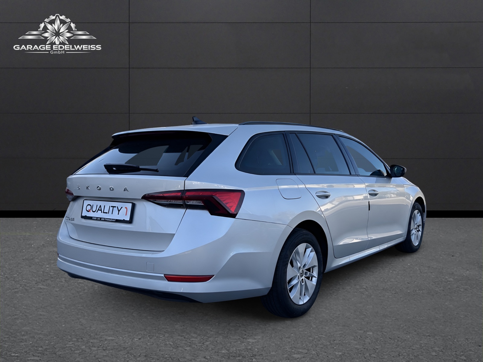 SKODA Octavia Combi 1.5 TSI mHEV DSG Ambition-image-4