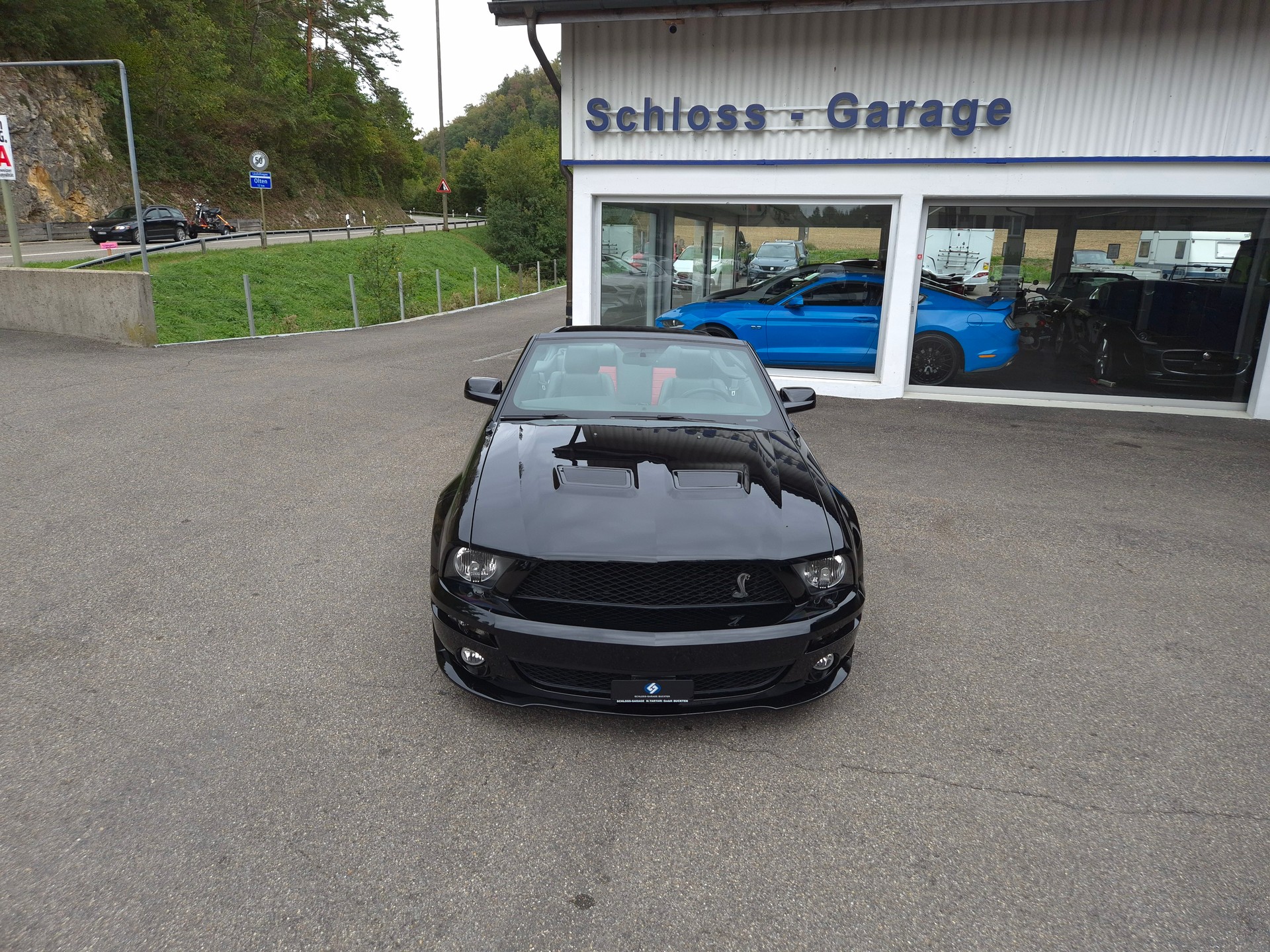 FORD Mustang Shelby GT500 SVT-image-2