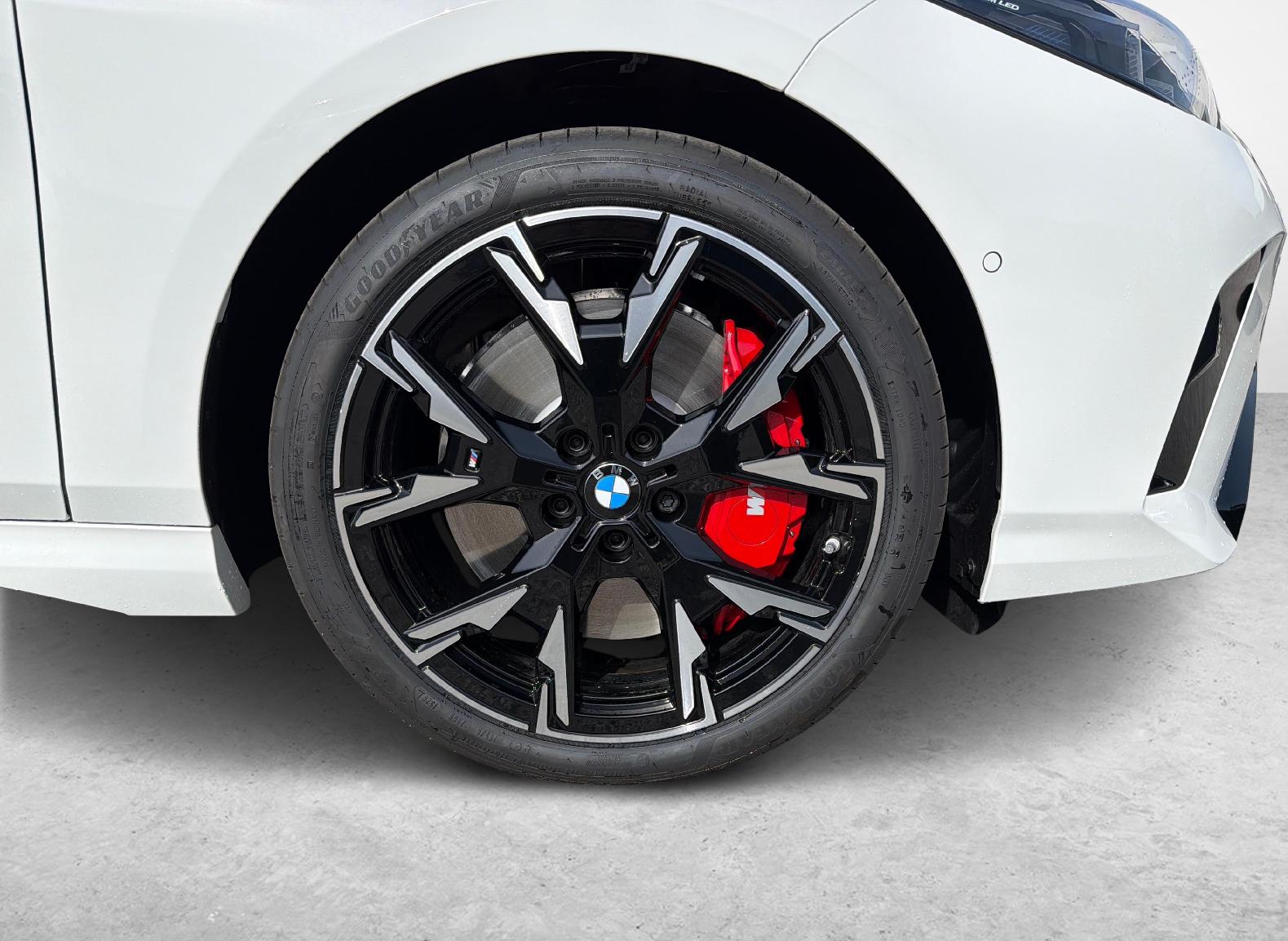 BMW 123 xDrive-image-8