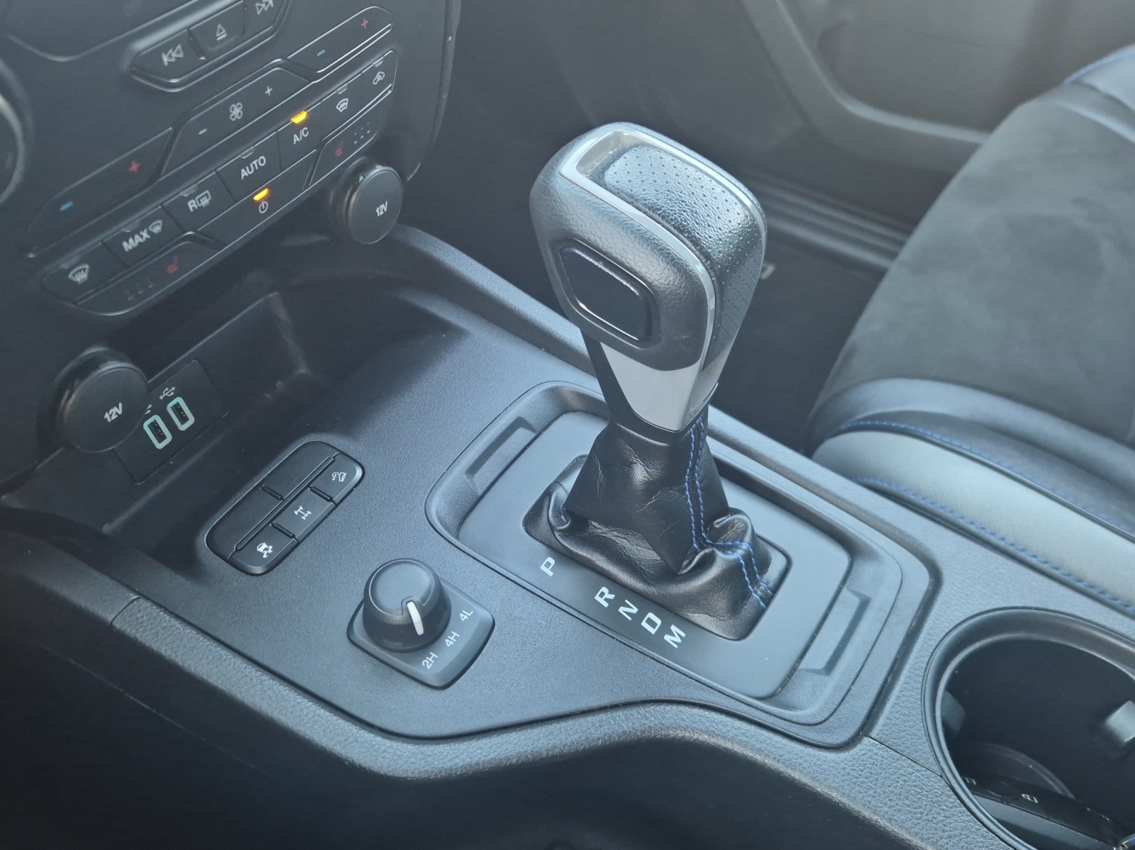 FORD Ranger DKab.Pick-up 2.0 Raptor-image-13