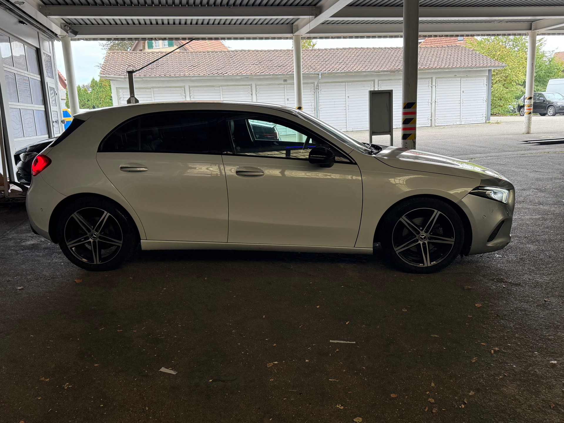 MERCEDES-BENZ A 180 d Progressive 7G-DCT-image-9