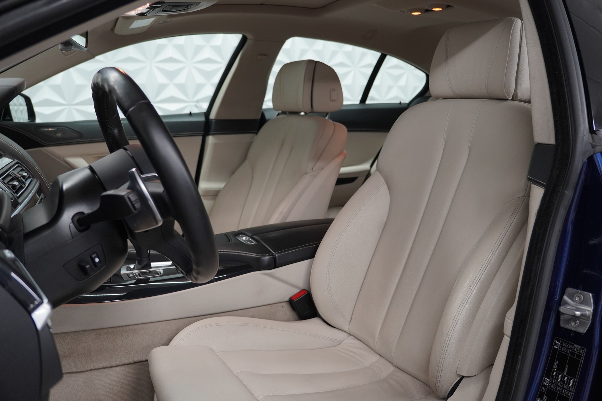BMW 650i Gran Coupé xDrive-image-10