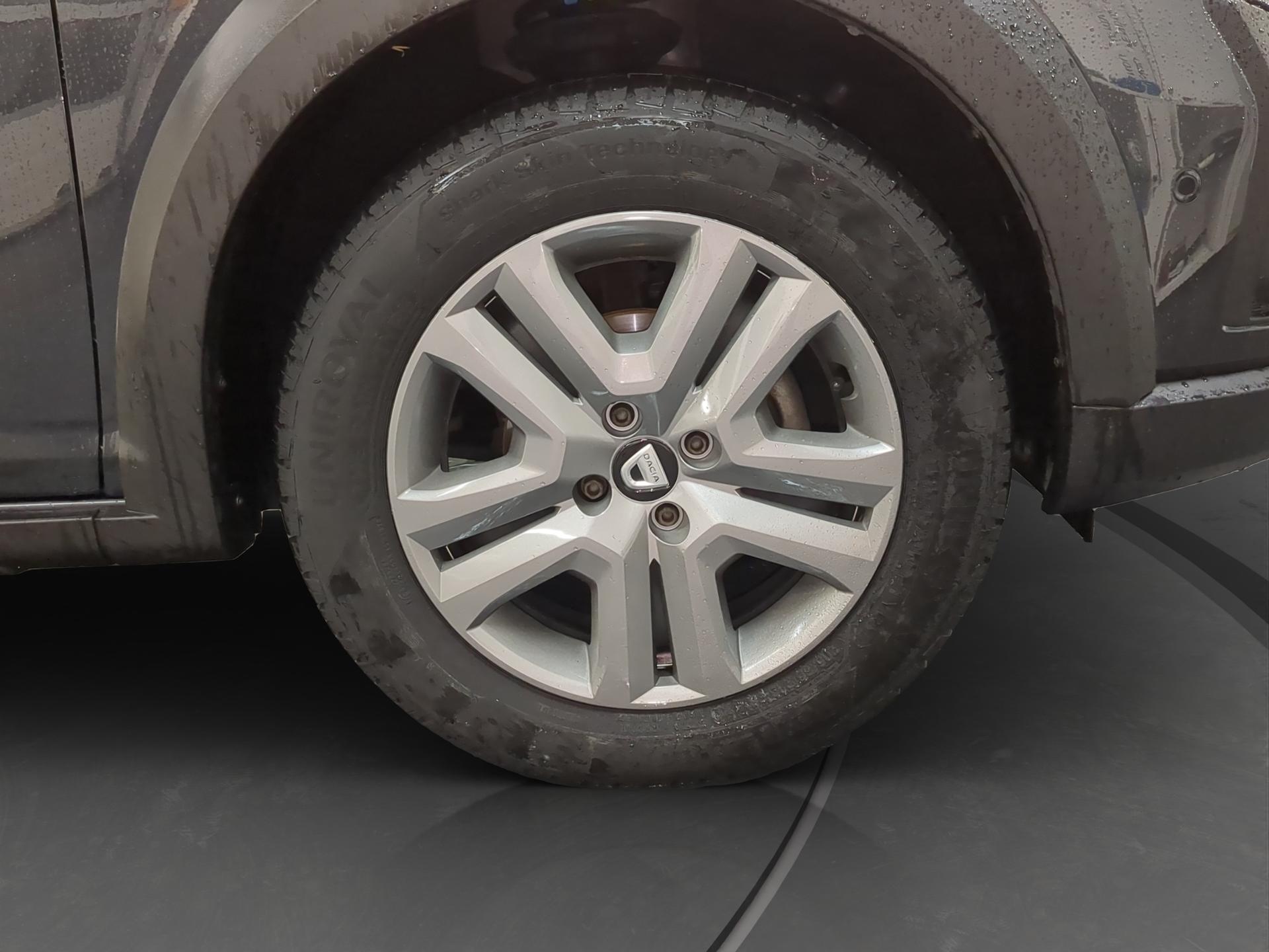 DACIA Sandero Stepway TCe 90 Comfort CVT-image-16