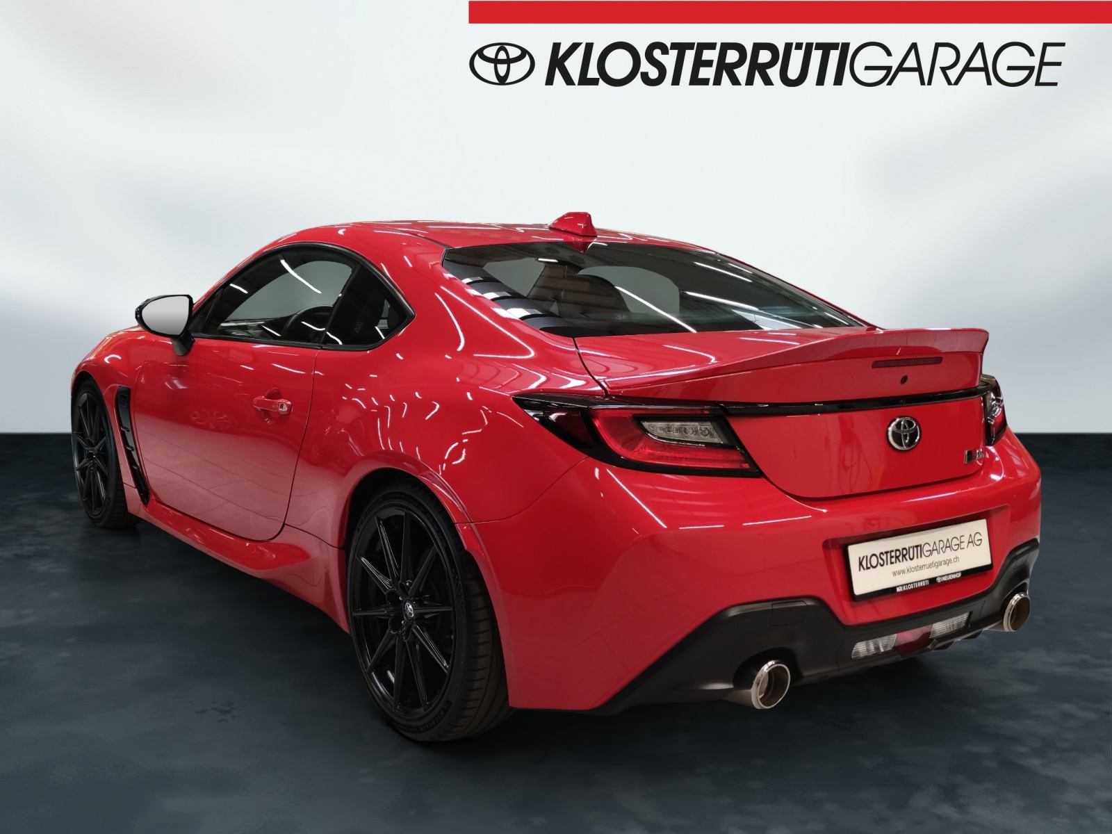 TOYOTA GR86 2.4 Sport+-showroom-element-3