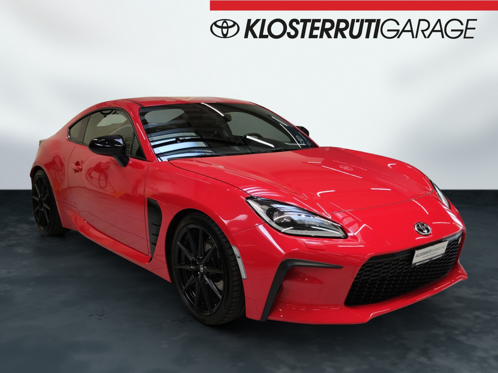 TOYOTA GR86 2.4 Sport+-showroom-element-1