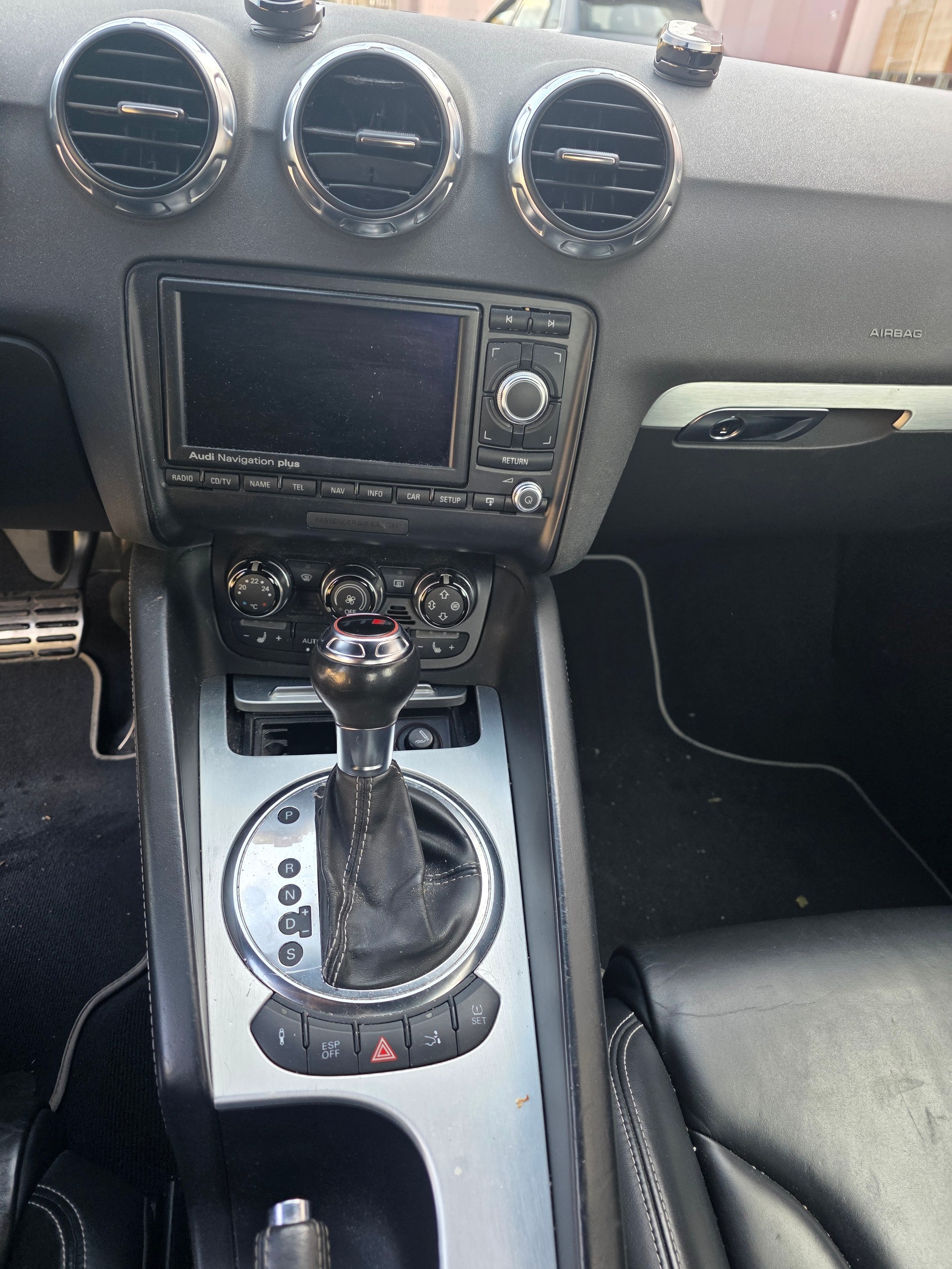 AUDI TTS Coupé 2.0 TFSI quattro S-tronic-image-9
