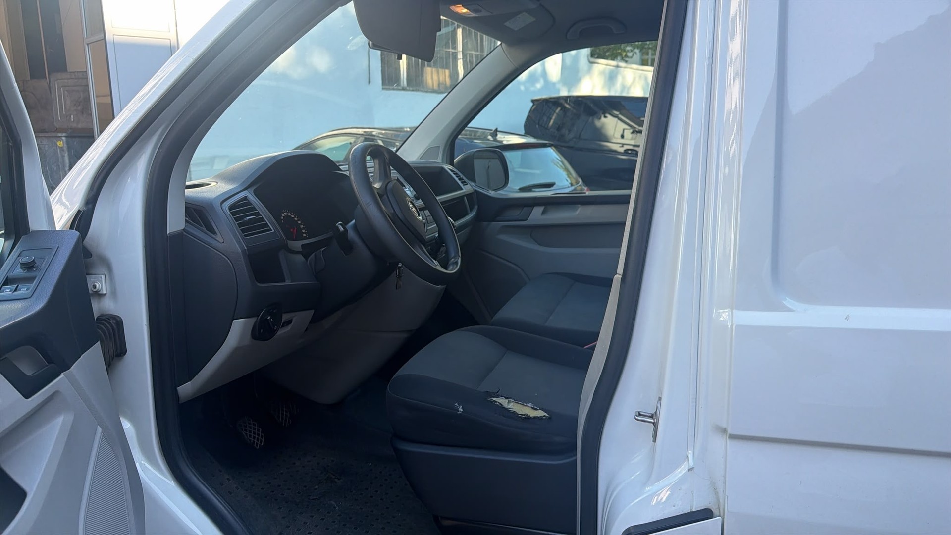 VW T6 2.0 TDI Euro 5-image-9