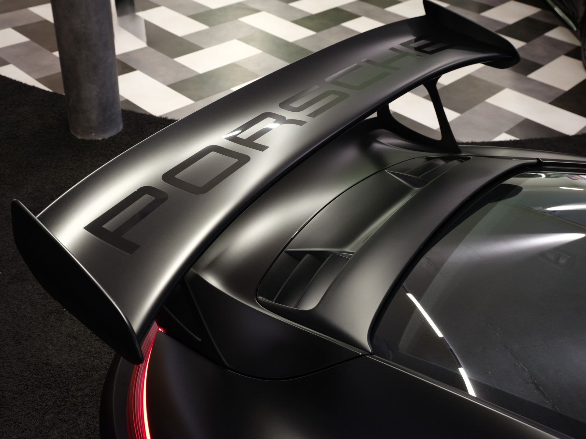 PORSCHE 911 GT3 RS PDK (NON-OPF)-image-8