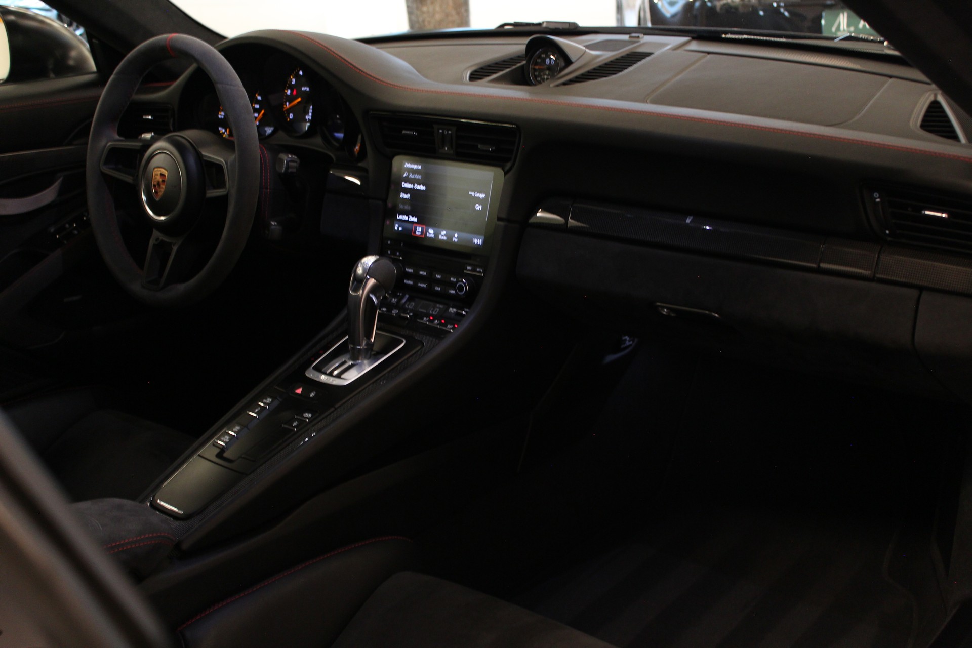 PORSCHE 911 GT3 RS PDK (NON-OPF)-image-17