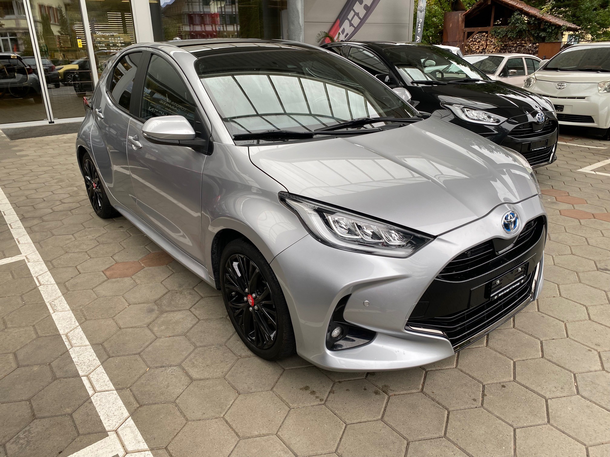 Car photo