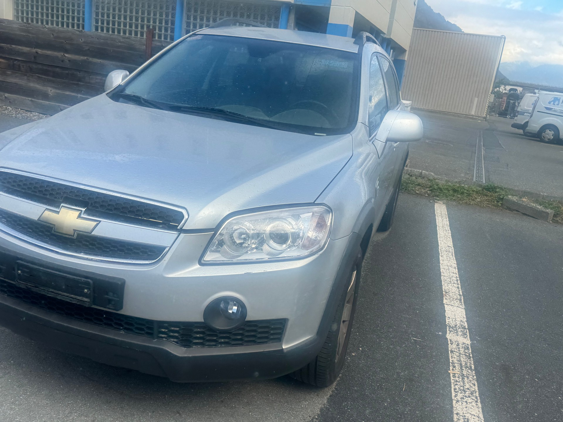 CHEVROLET Captiva 2.0 VCDi Sport 4WD Automatic-image-1