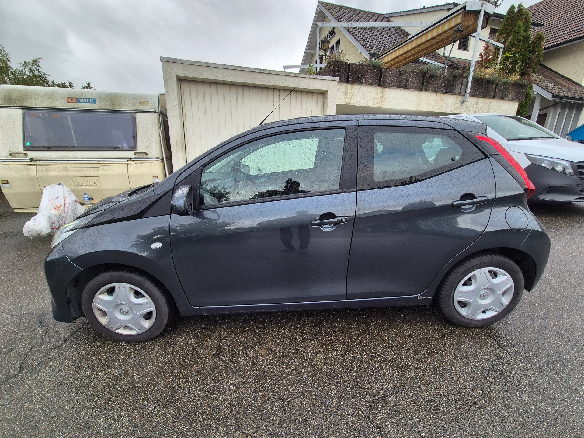 TOYOTA Aygo 1.0 VVT-i x-play X-shift-image-0
