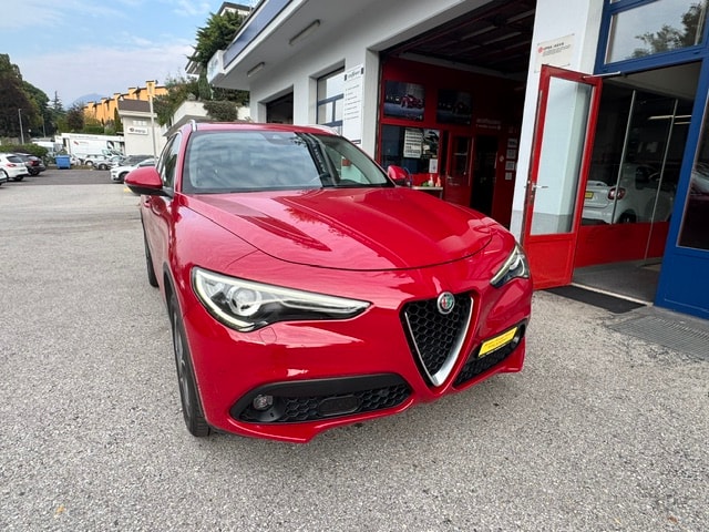 ALFA ROMEO Stelvio 2.2 JTDM Super Q4 Automatic-image-2
