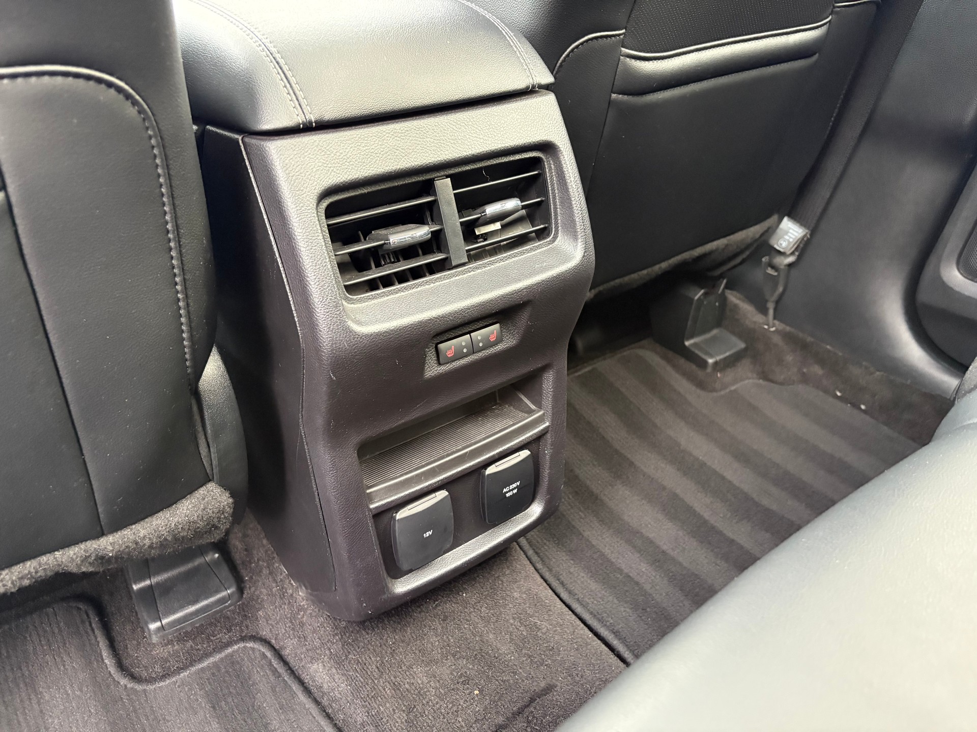 FORD Edge 2.0 TDCi ST-Line 4WD PowerShift-image-14