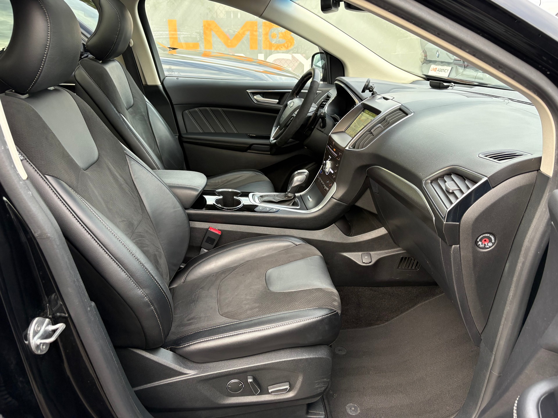 FORD Edge 2.0 TDCi ST-Line 4WD PowerShift-image-10