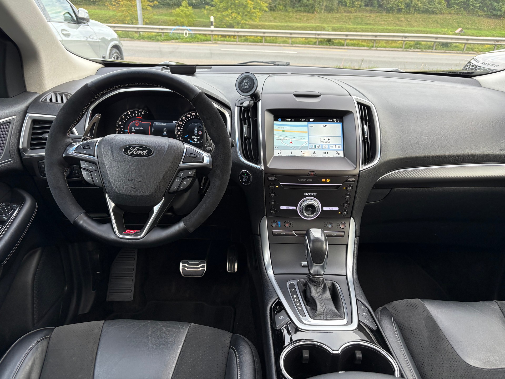 FORD Edge 2.0 TDCi ST-Line 4WD PowerShift-image-11
