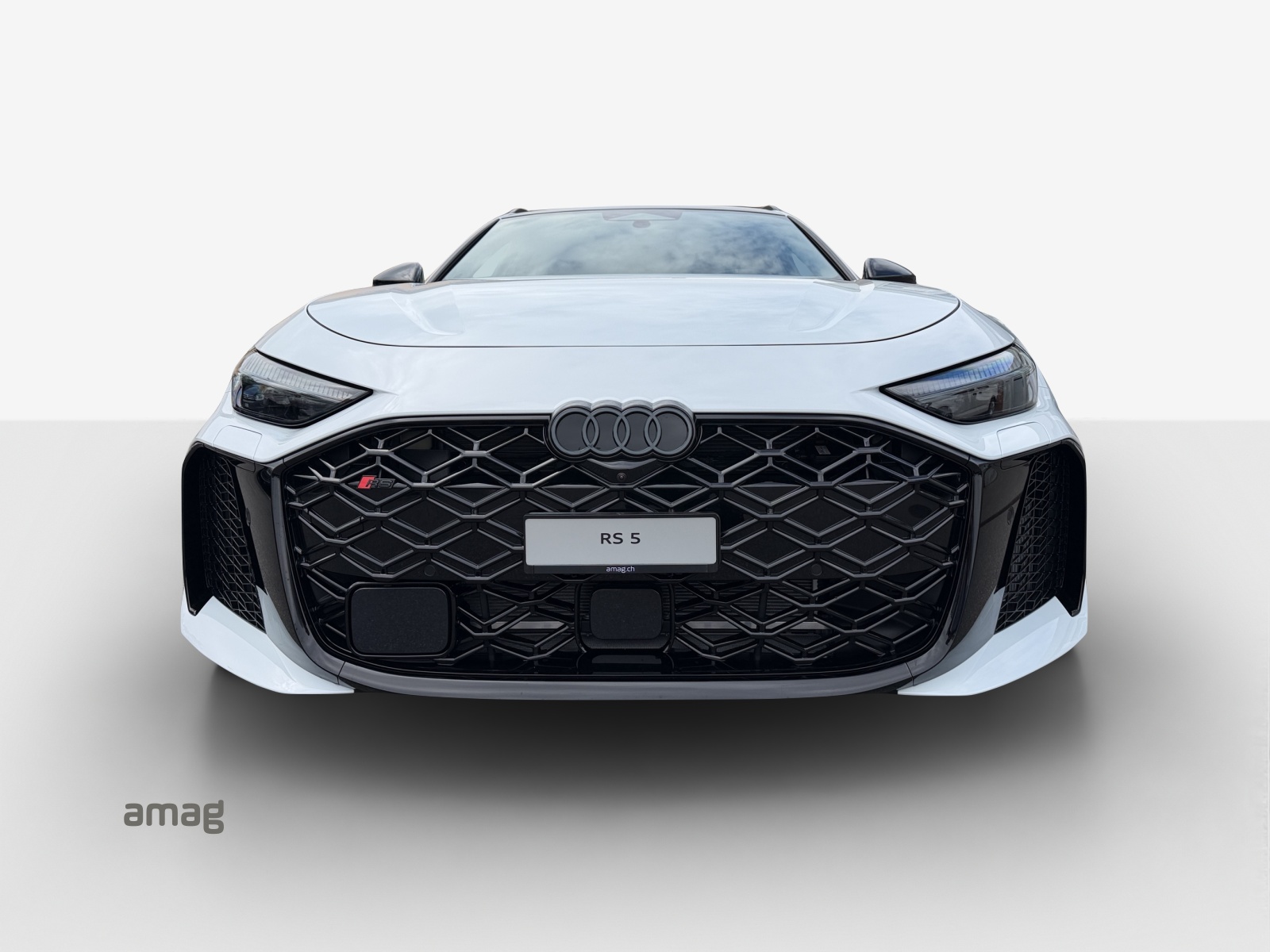 AUDI RS 5 Avant TFSI 470 kW Tiptronic quattro-image-6