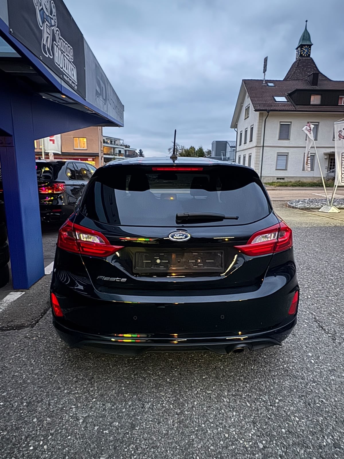 FORD Fiesta 1.0 SCTi ST Line-image-3