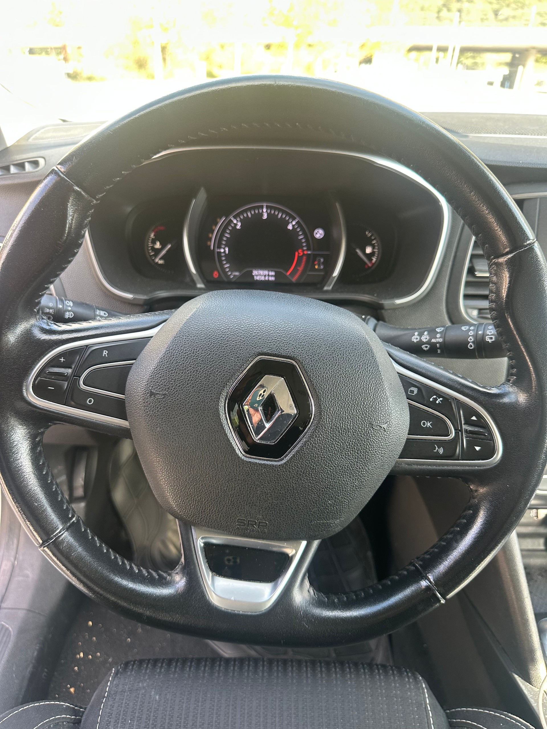 RENAULT Mégane Grandtour 1.5 dCi Business Line EDC-image-6