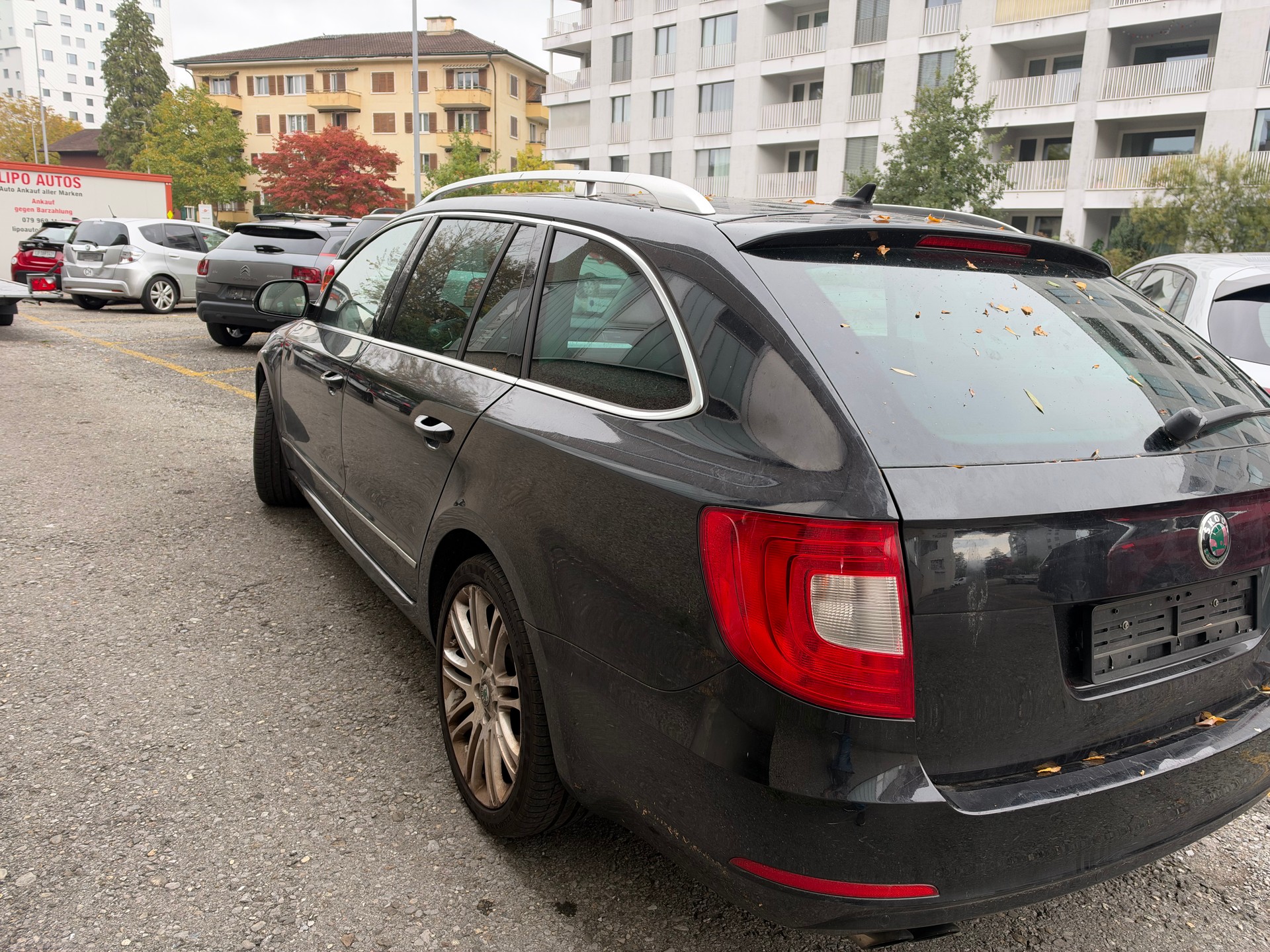 SKODA Superb Combi 3.6 FSI AllDrive 4x4 DSG-image-2