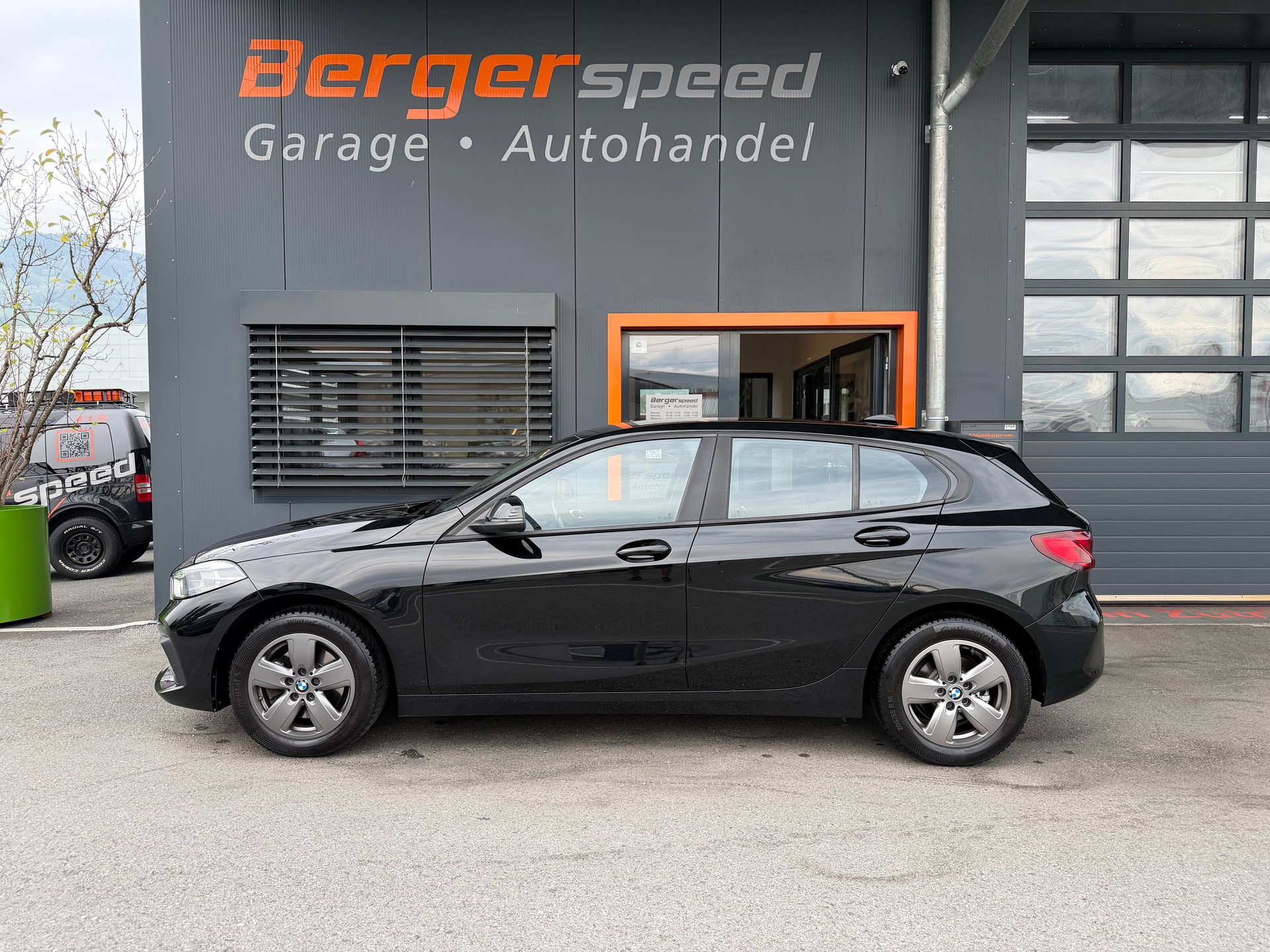 BMW 116d Steptronic-image-1