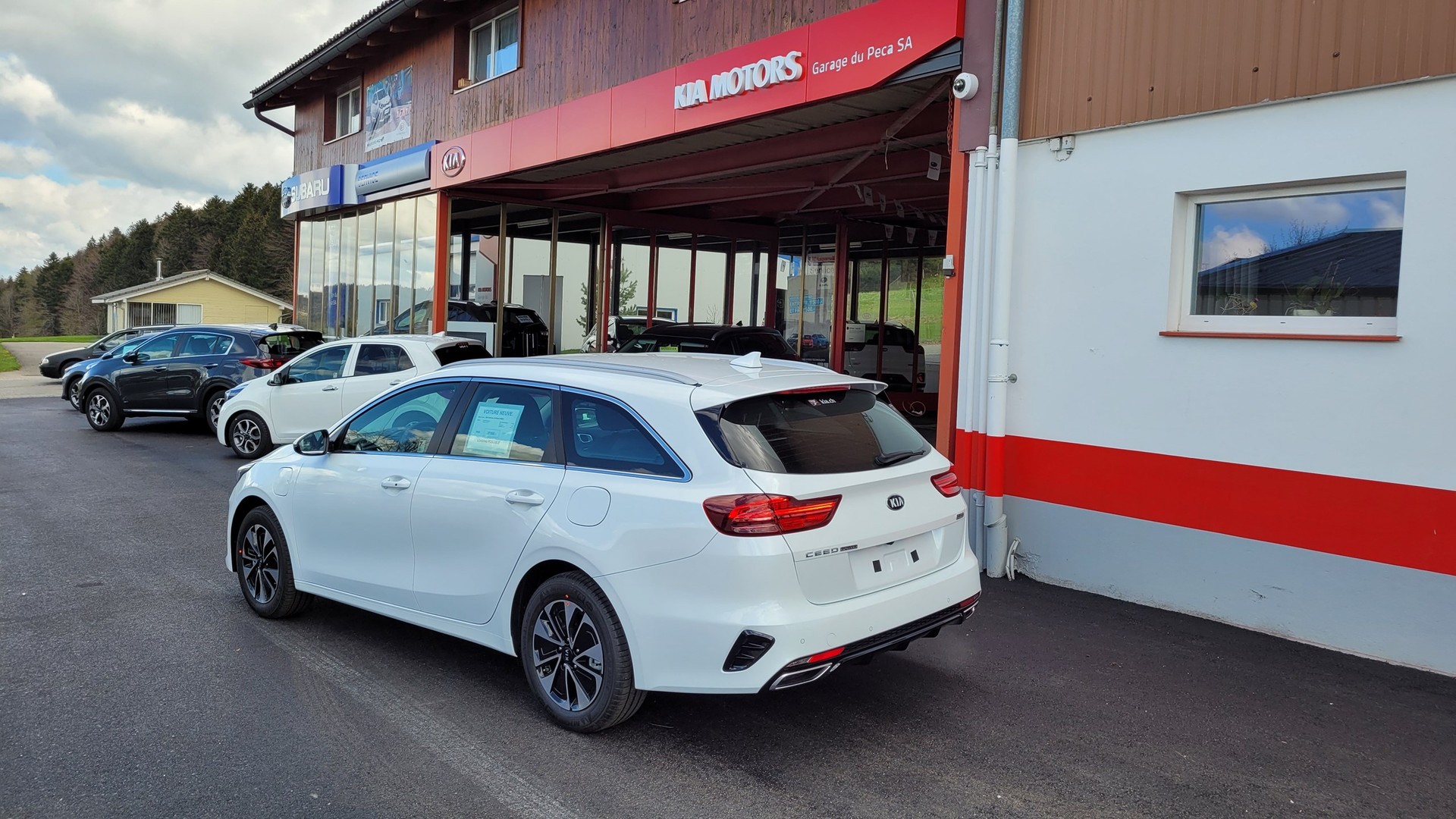 KIA Ceed Sportswagon 1.6 GDi Plug-in Hybrid Power DCT-image-1