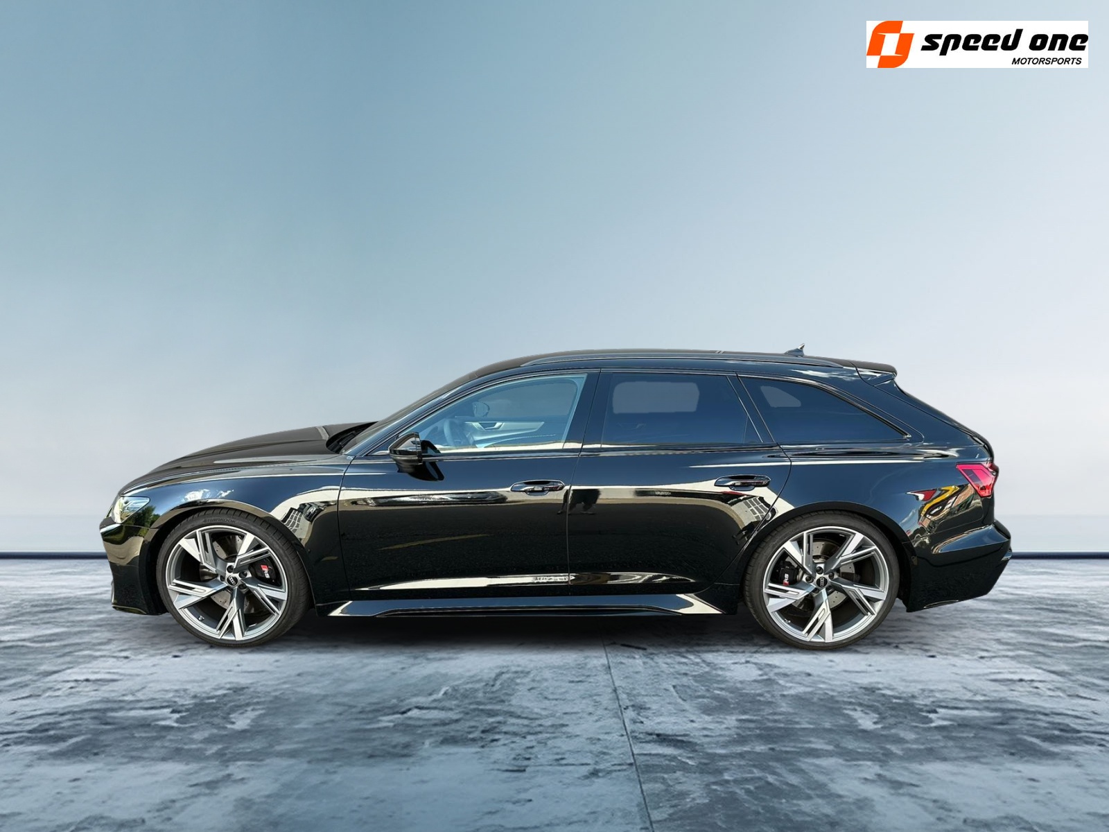 AUDI RS6 Avant 4.0 TFSI V8 quattro-showroom-element-1