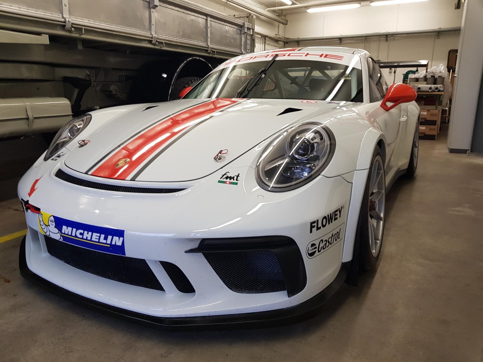 PORSCHE 911 GT3 Cup 991.2-image-3