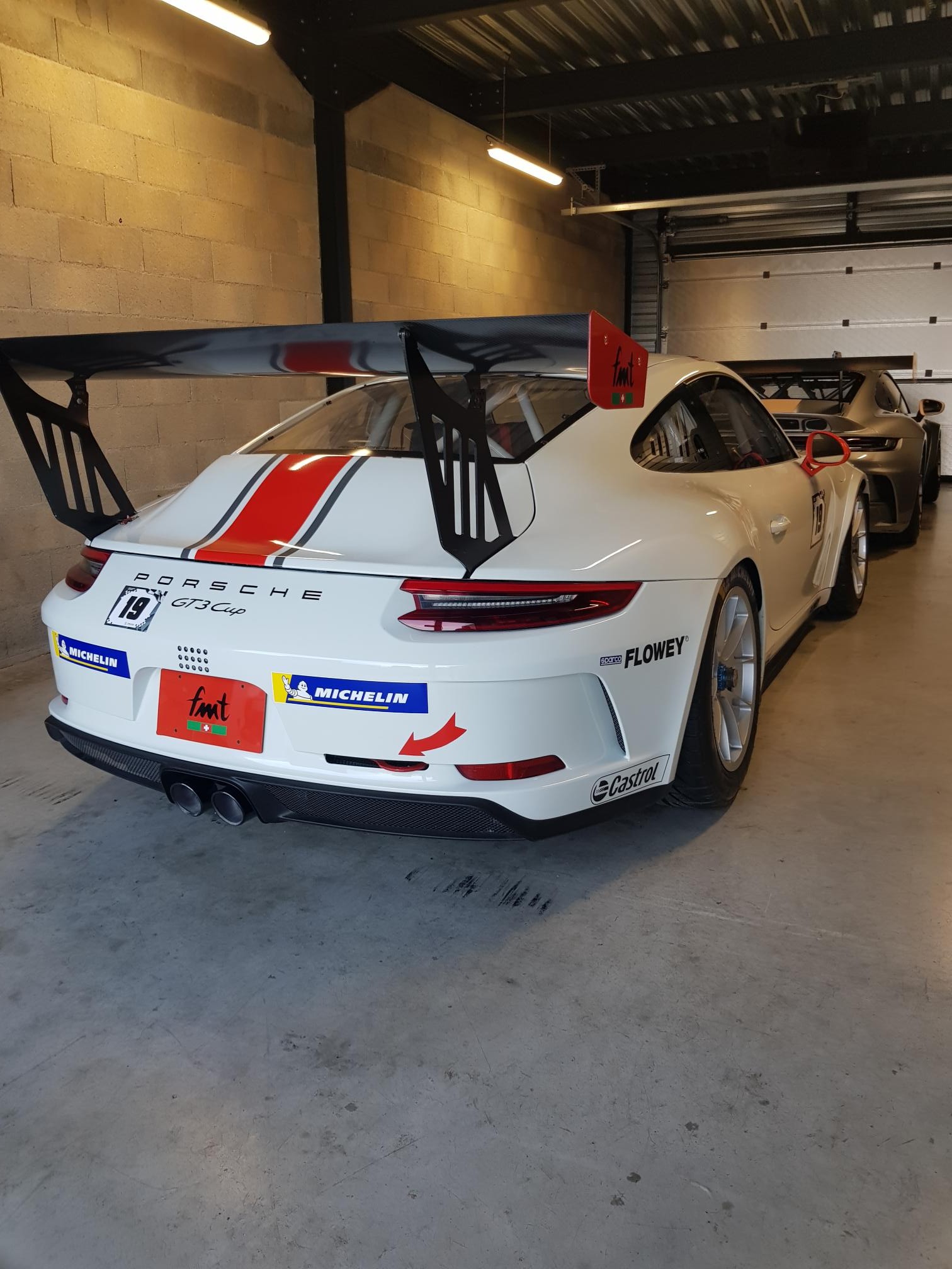 PORSCHE 911 GT3 Cup 991.2-image-6