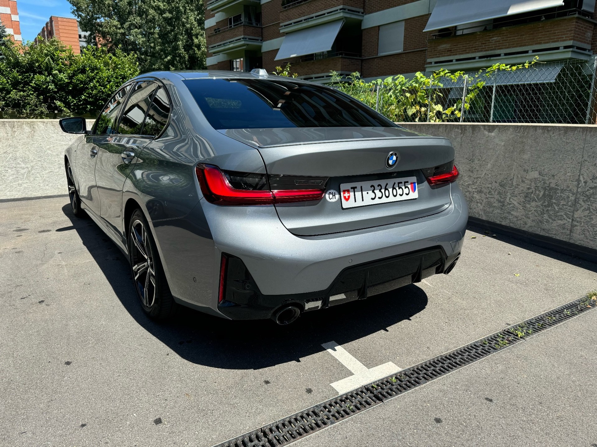 BMW BMW 330i xDrive M Sport Pro – Full Option – BMW Warranty 2027-image-2