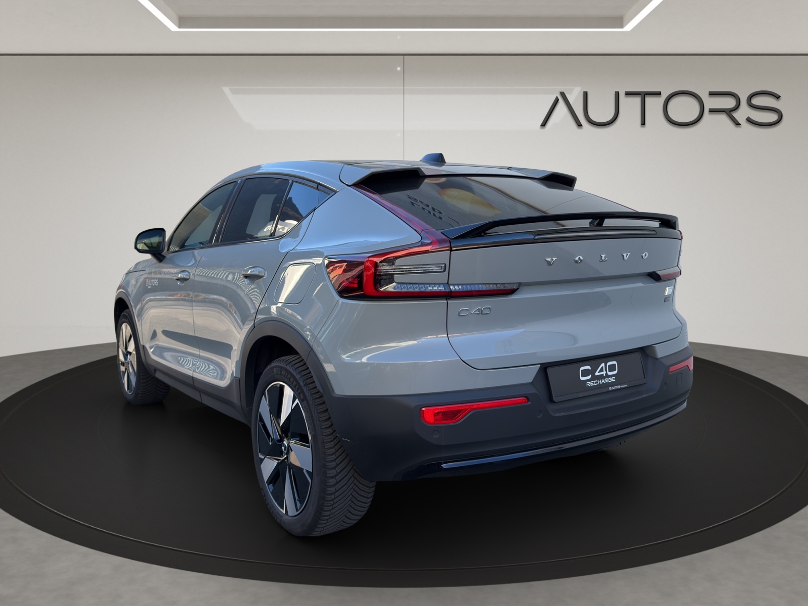 VOLVO C40 Recharge E80 82kWh Pure Electric Plus-image-1
