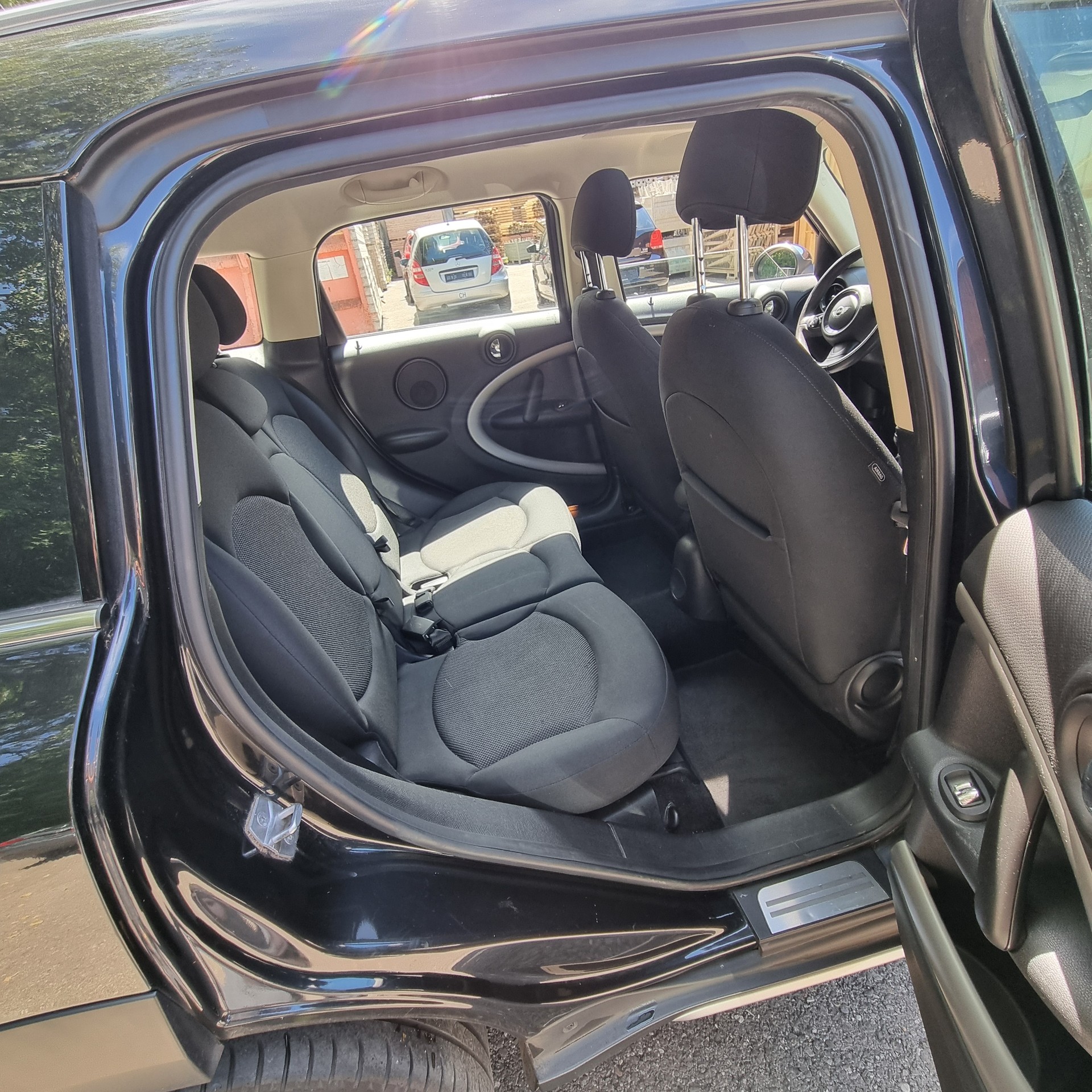 MINI Mini Countryman Cooper ALL4 by Burton-image-5
