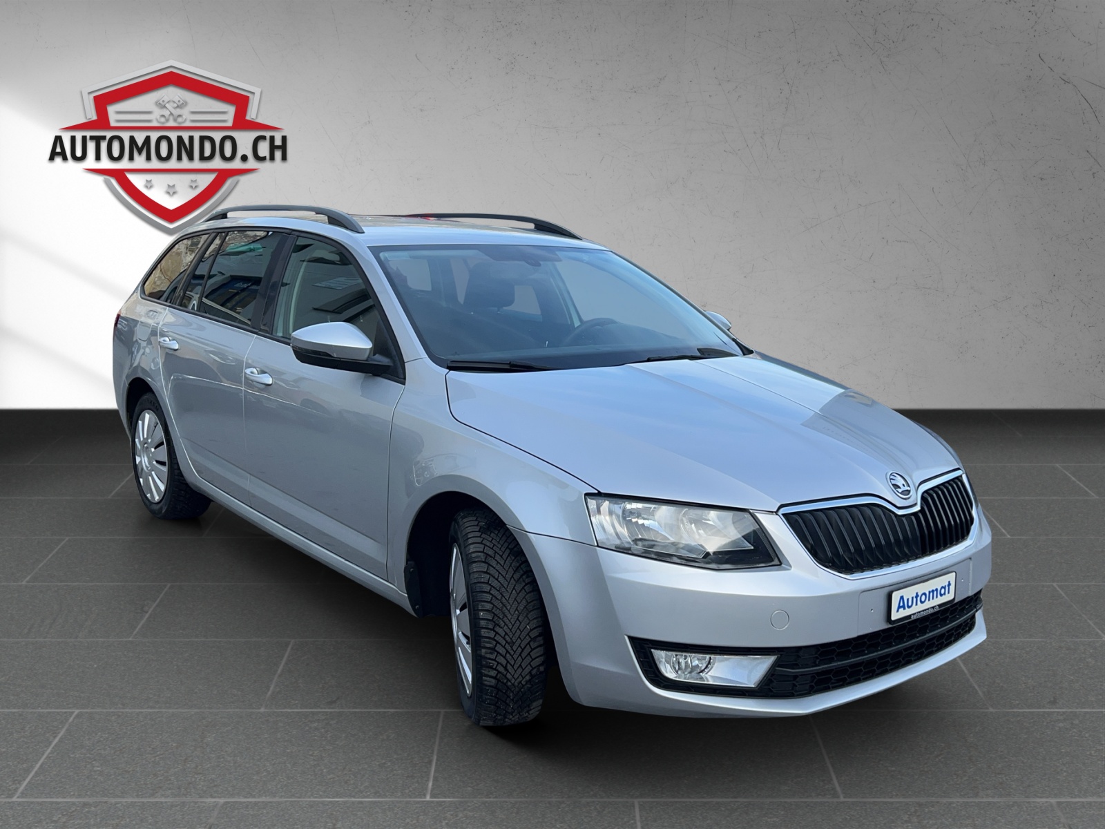 SKODA Octavia Combi 1.6 TDI Active DSG-image-1