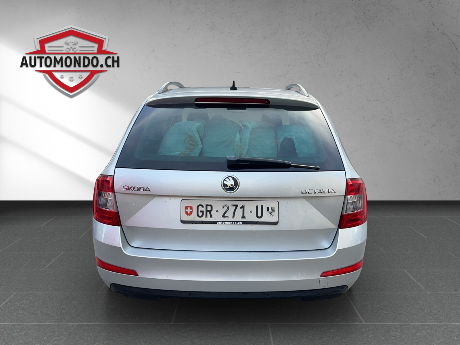 SKODA Octavia Combi 1.6 TDI Active DSG-image-5