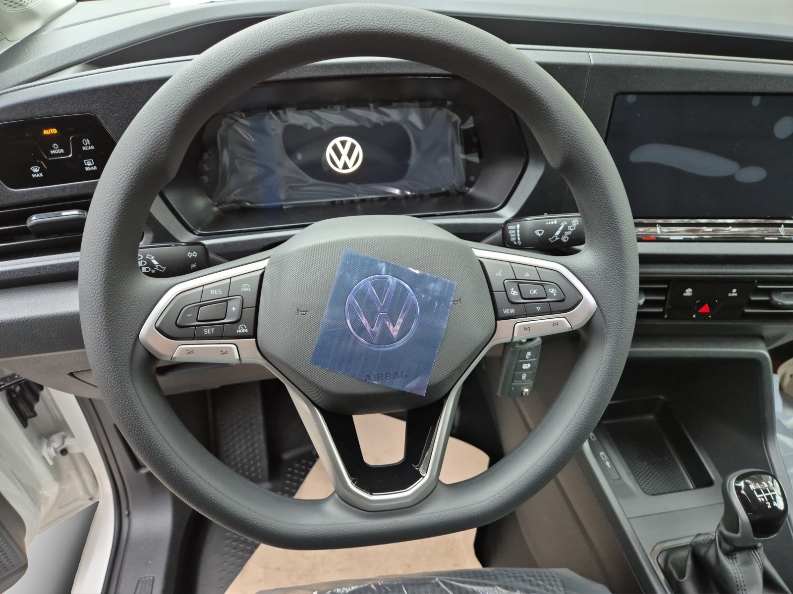 VW Caddy Cargo 2.0TDI Entry-image-9