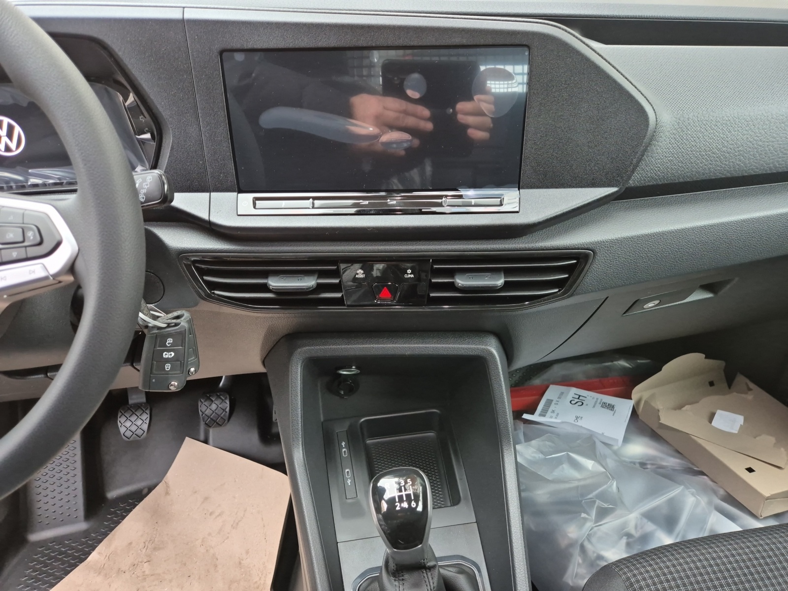 VW Caddy Cargo 2.0TDI Entry-image-10